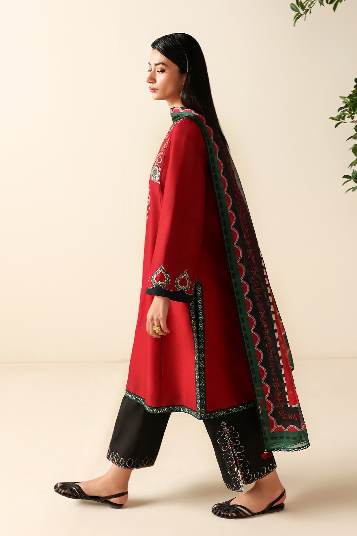 EMBROIDERED LAWN USE-9279