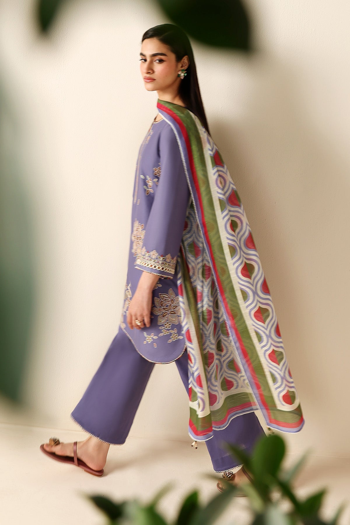 EMBROIDERED LAWN USE-9336