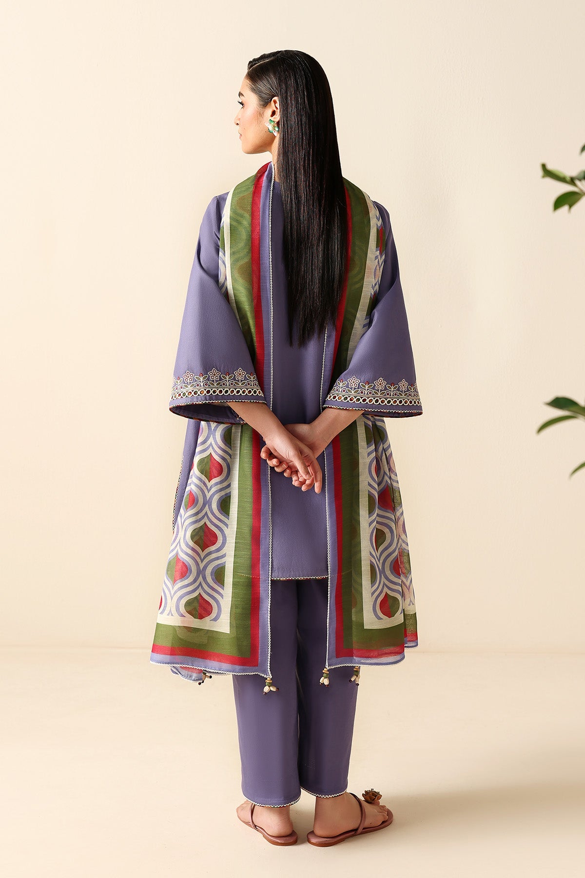 EMBROIDERED LAWN USE-9336