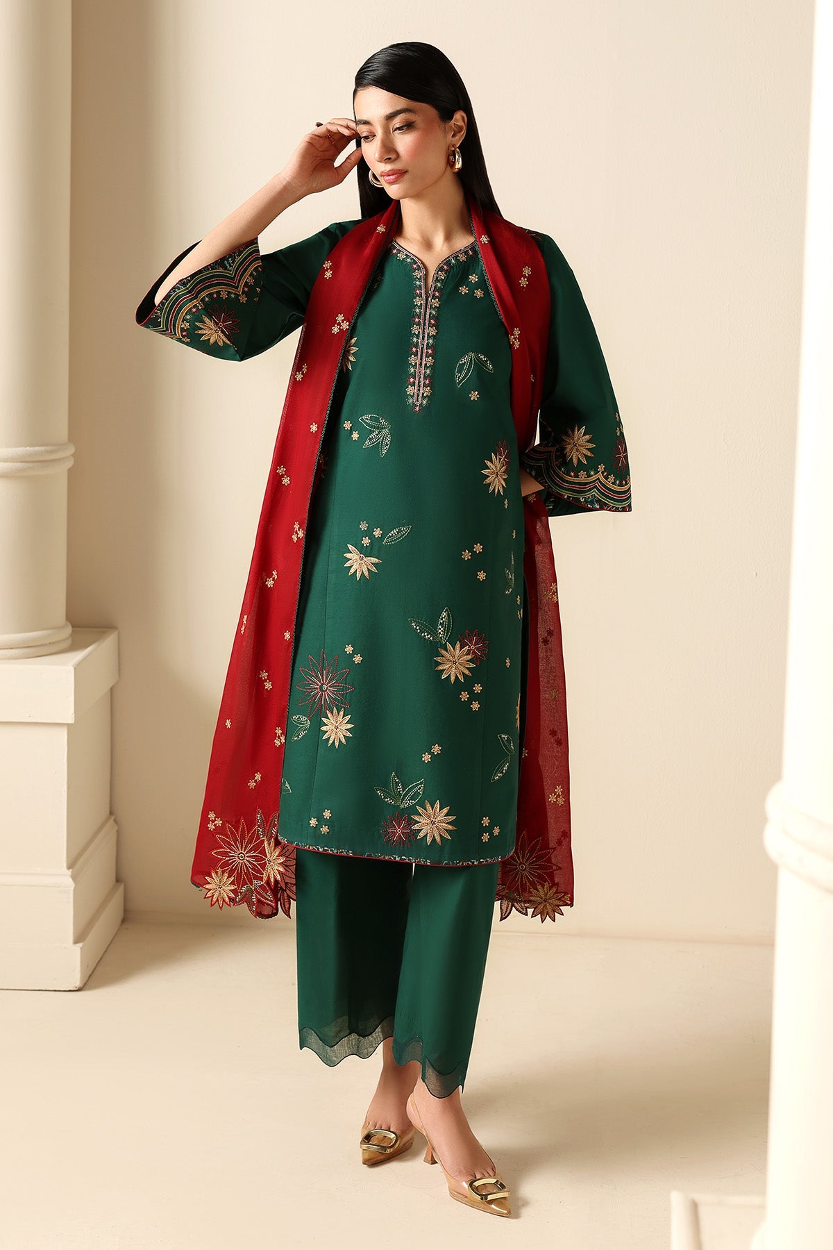 EMBROIDERED LAWN USE-9272