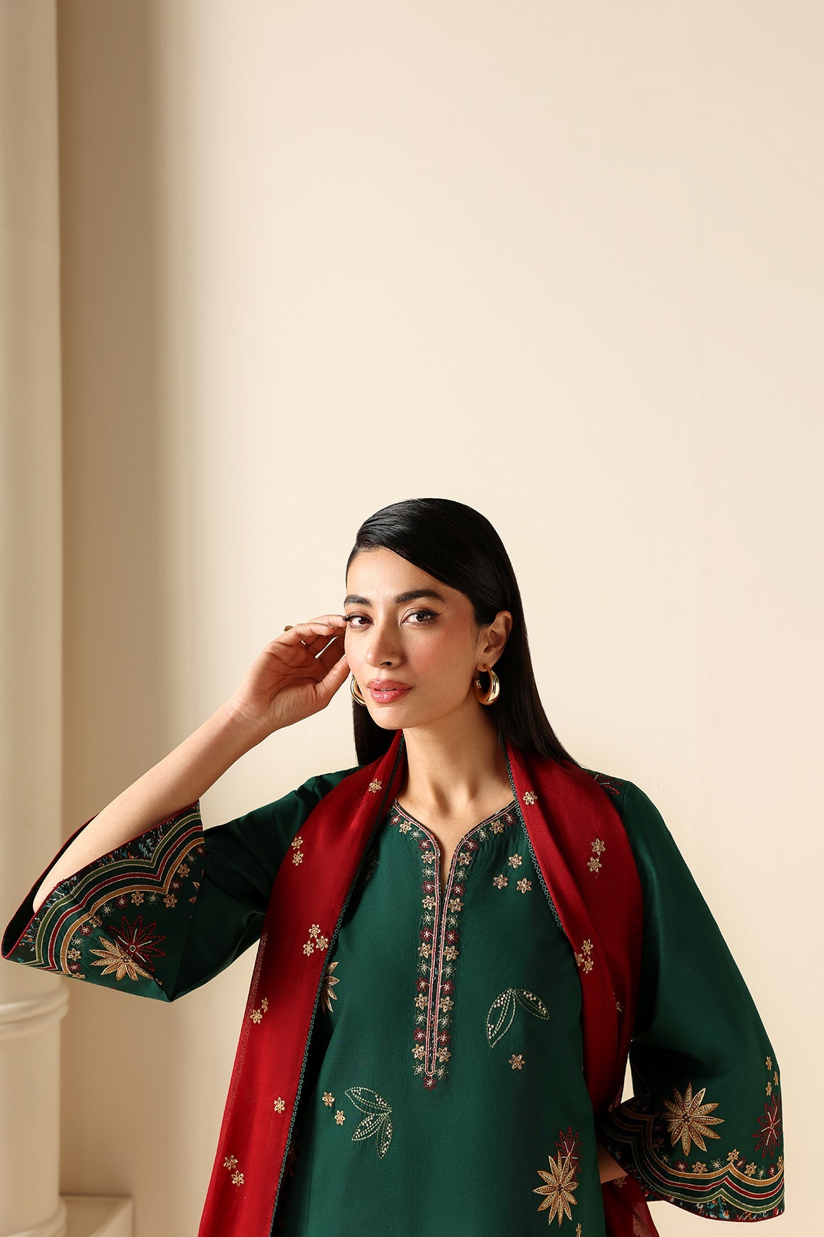 EMBROIDERED LAWN USE-9272