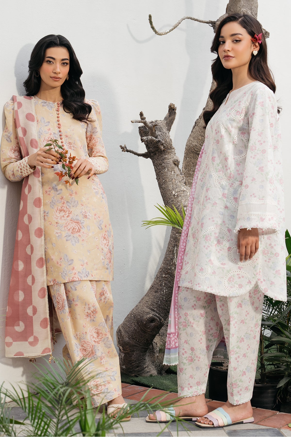 EMBROIDERED LAWN RTW - 1201