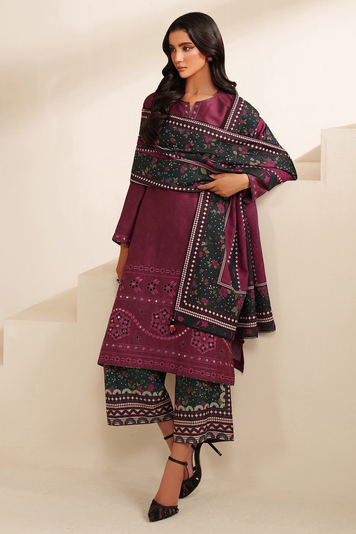 EMBROIDERED PREMIUM VISCOSE UW-0225