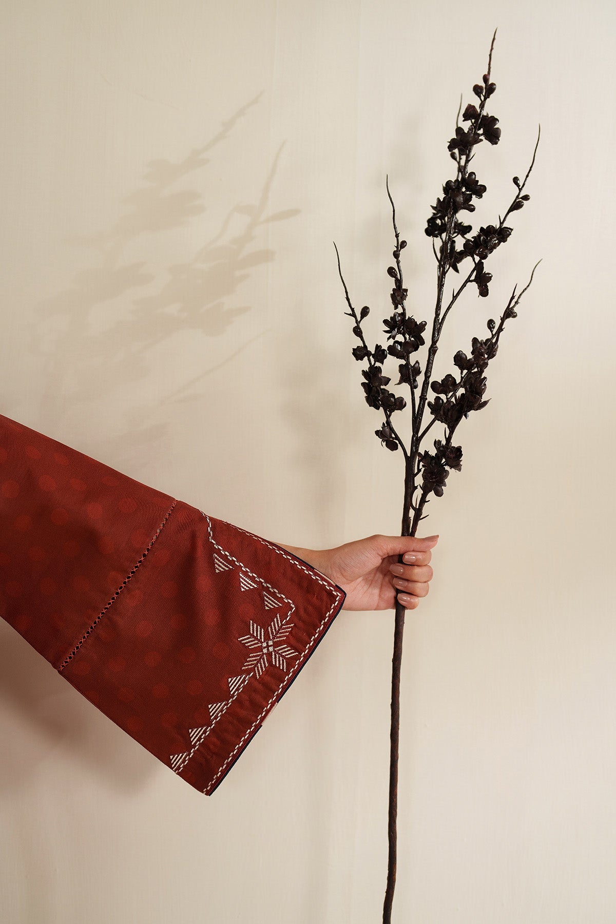 EMBROIDERED PREMIUM VISCOSE UW-0194