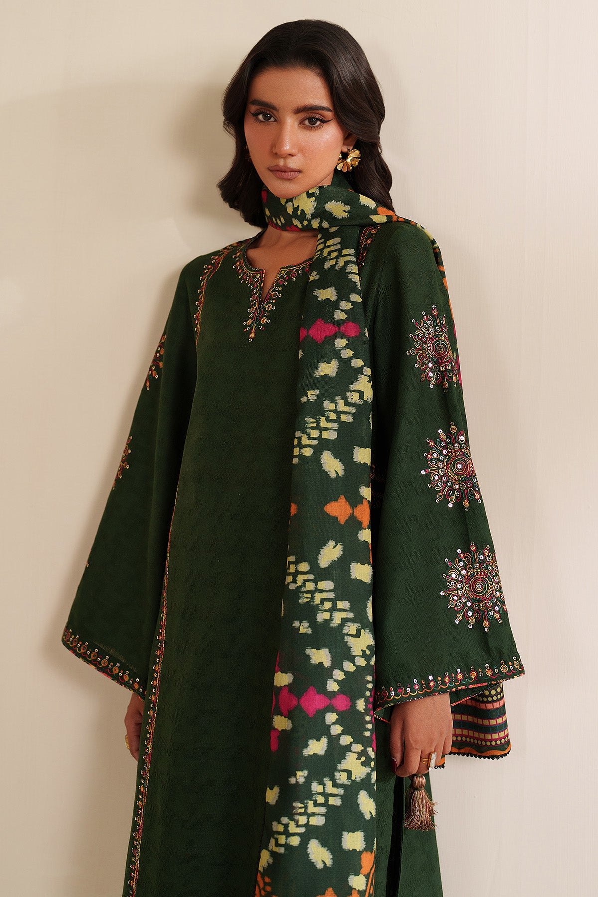 EMBROIDERED JACQUARD KHADDAR UW-0212