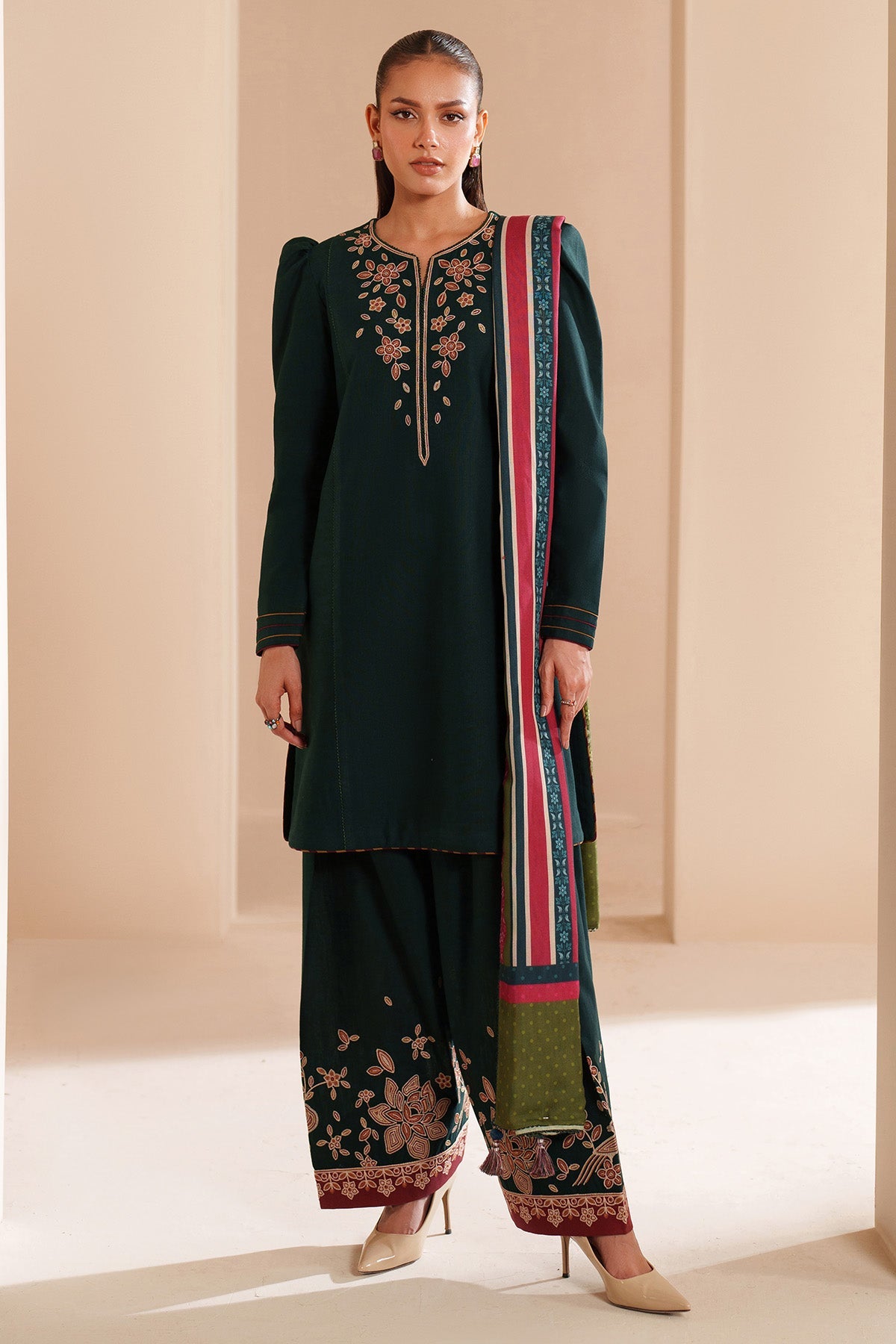 EMBROIDERED KHADDAR UW-0186