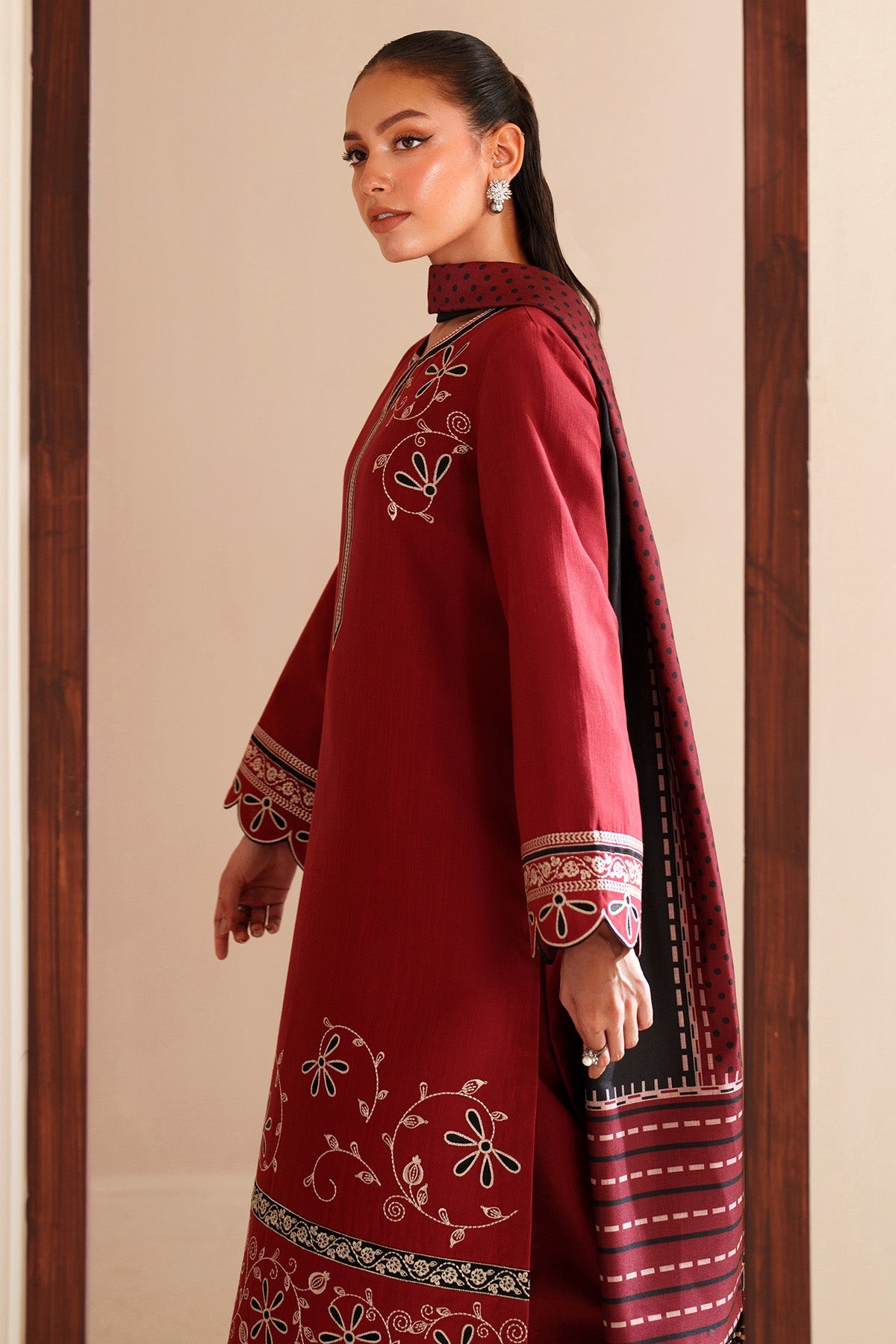 EMBROIDERED KHADDAR UW-0235