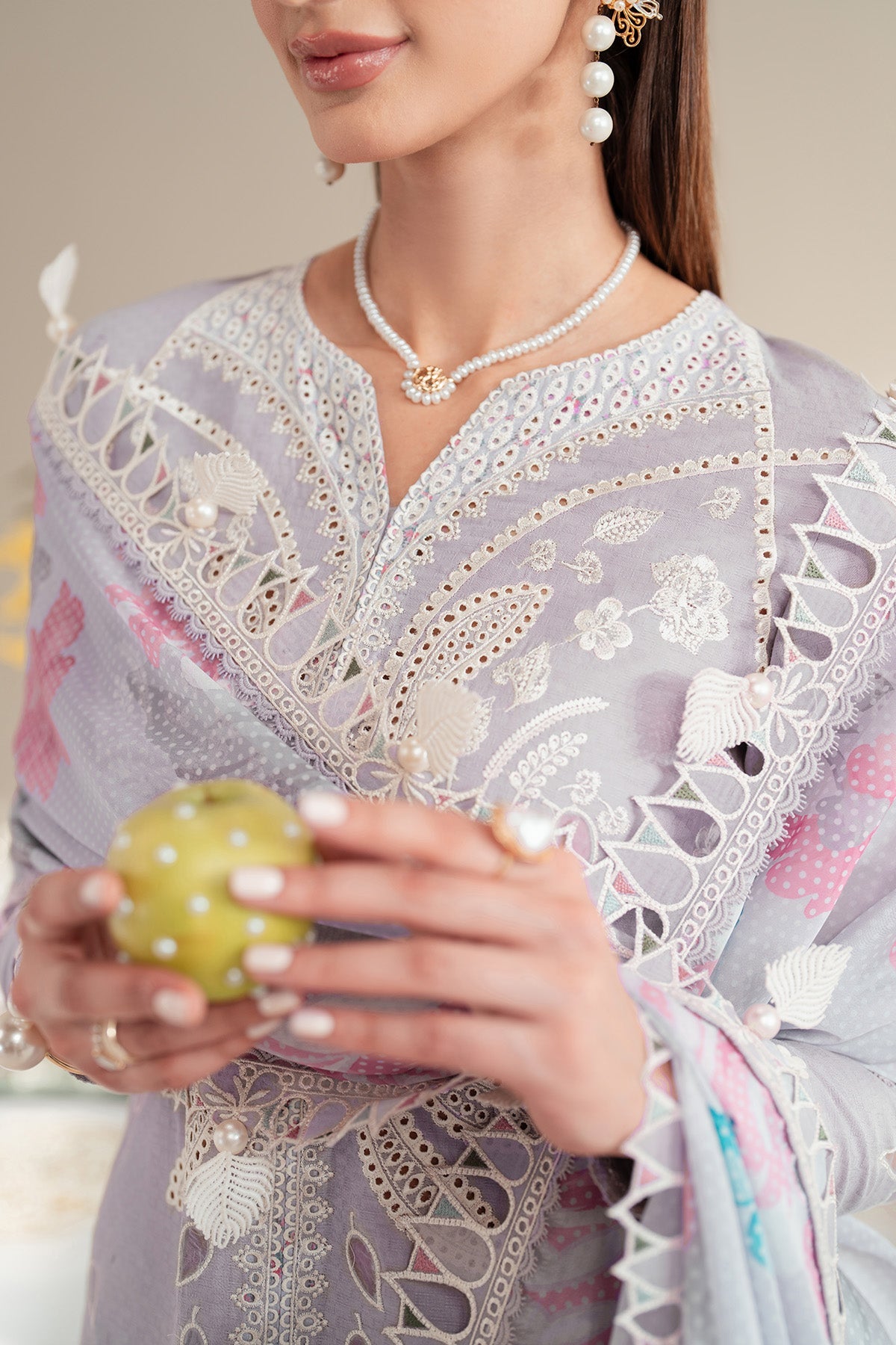 EMBROIDERED DOBBY LAWN IL25-D06