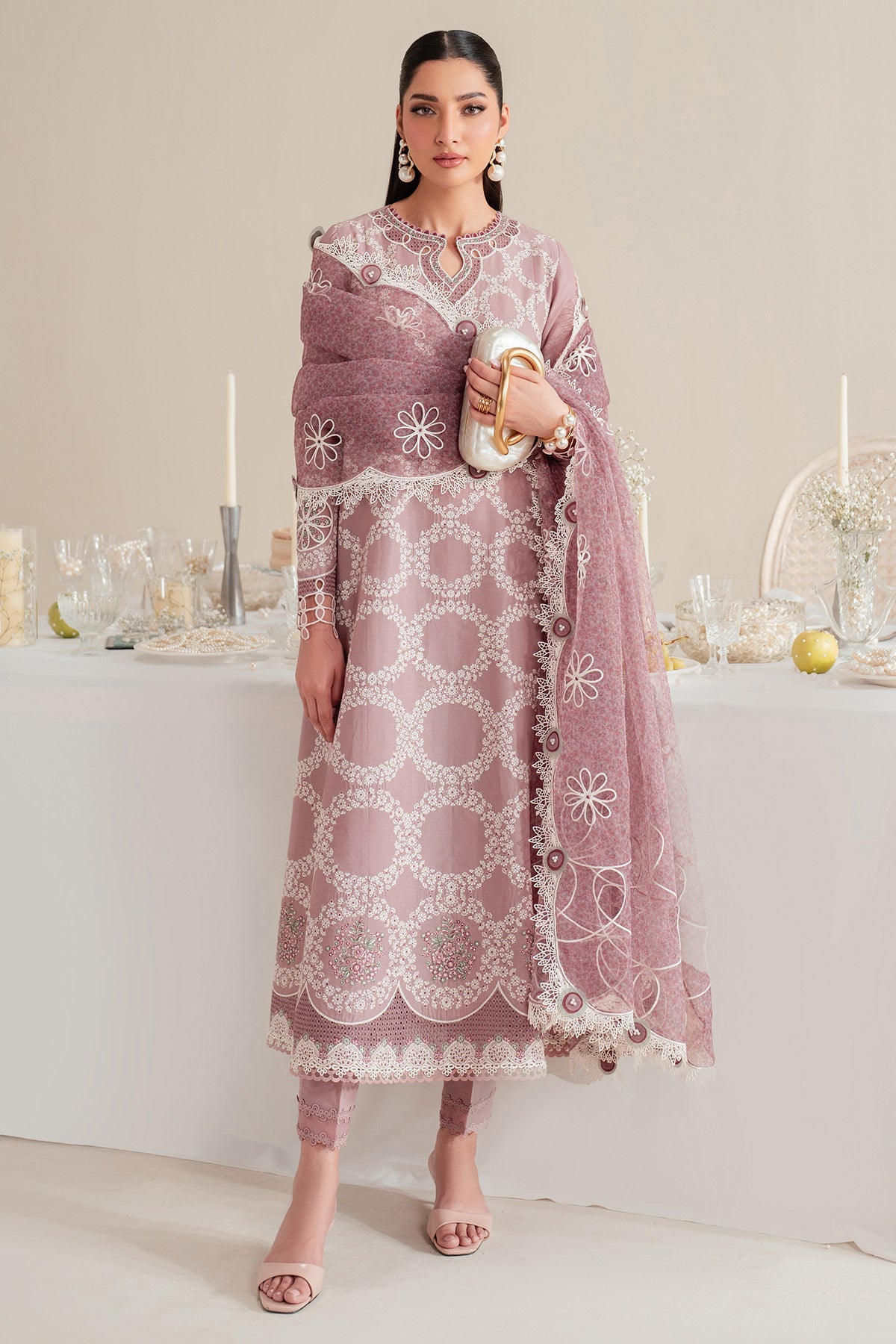 EMBROIDERED LAWN IL25-D10