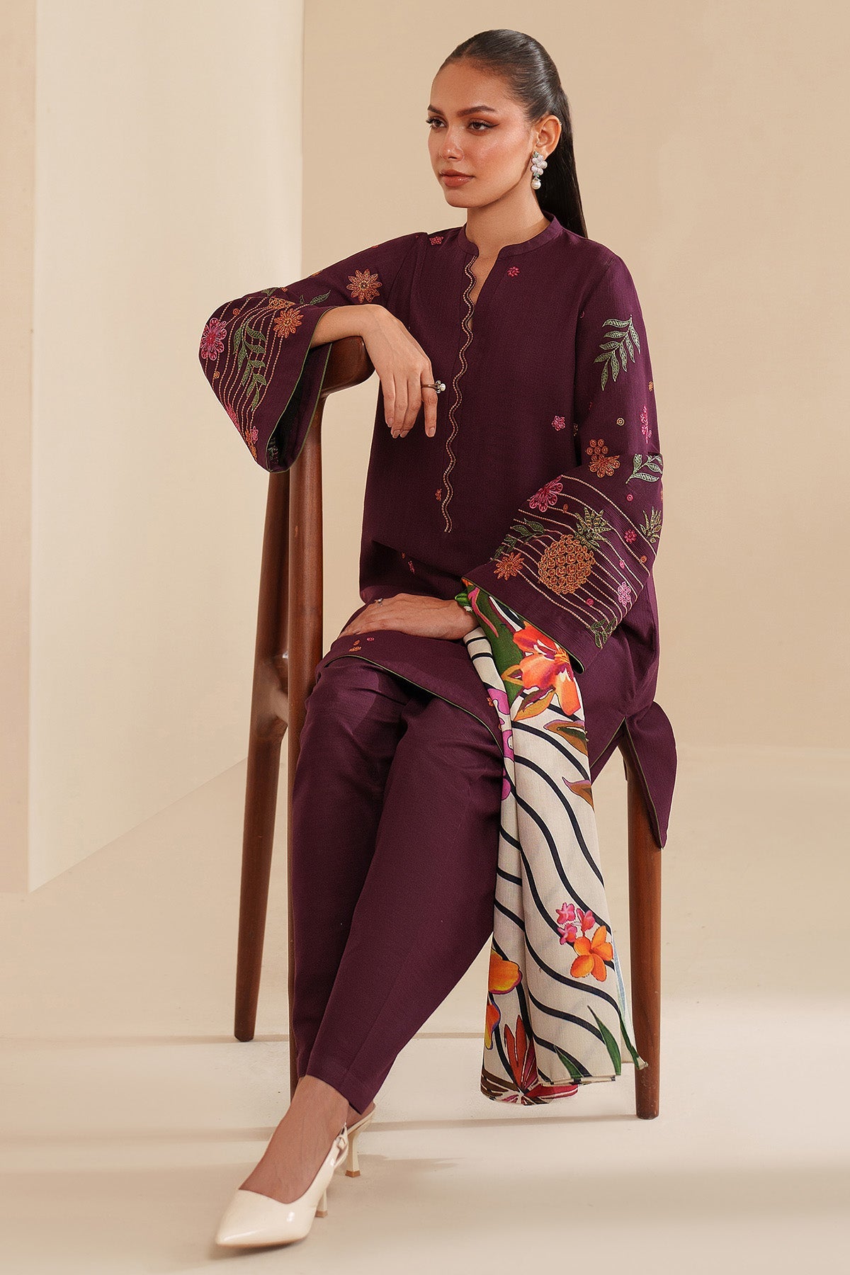 EMBROIDERED KHADDAR UW-0169