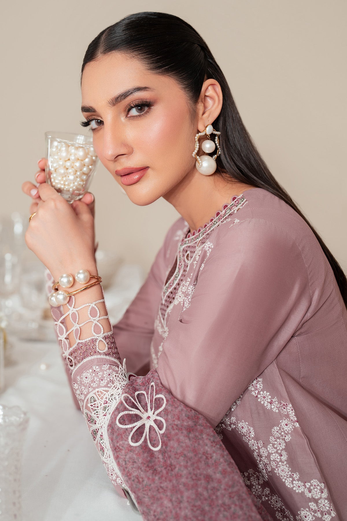 EMBROIDERED LAWN IL25-D10