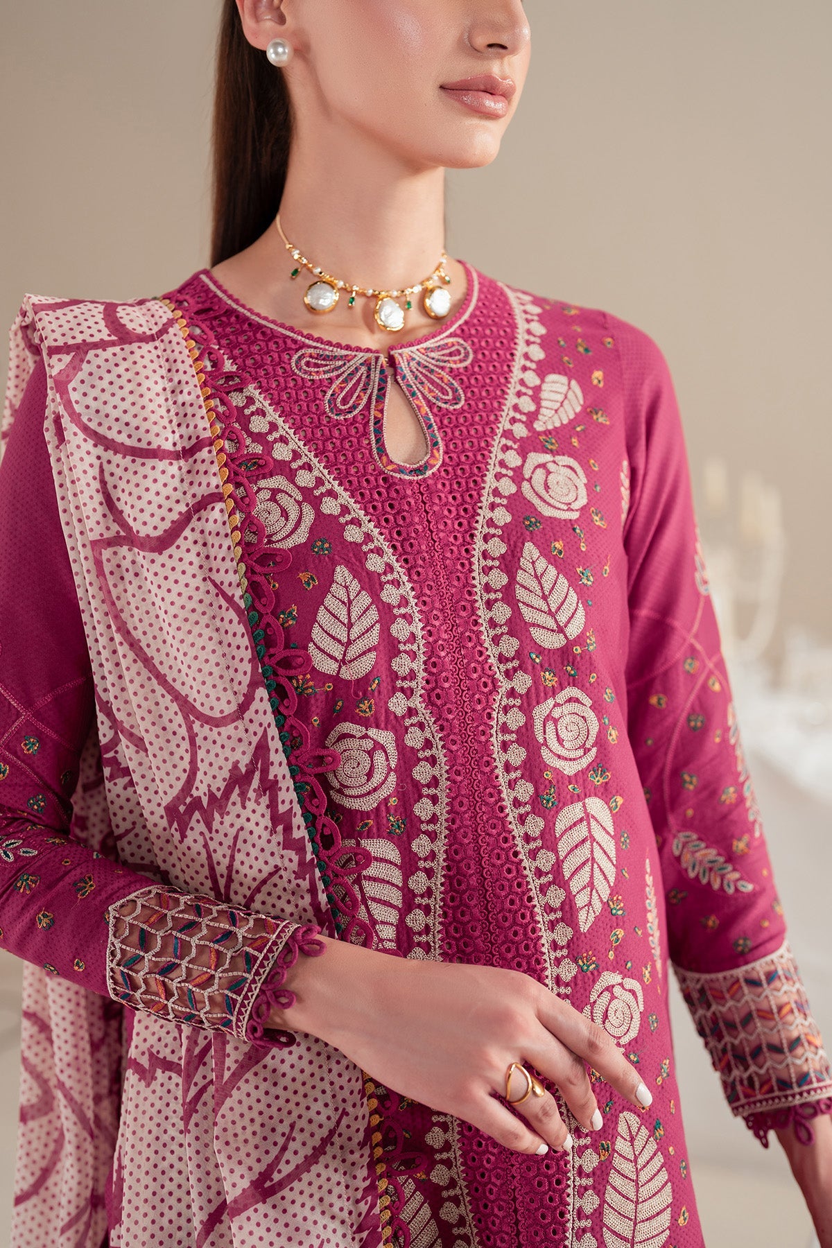 EMBROIDERED DOBBY LAWN IL25-D05