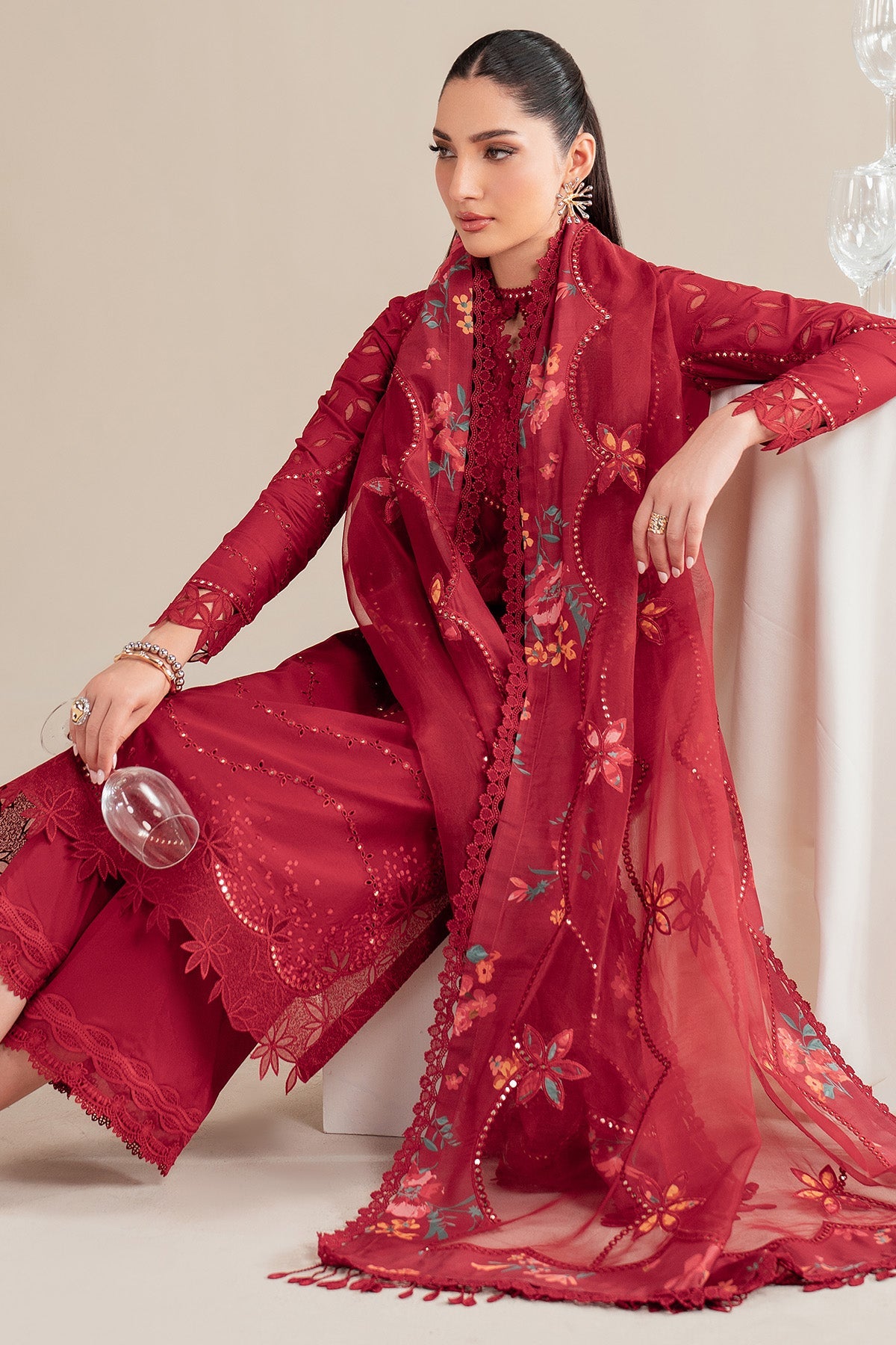 EMBROIDERED LAWN IL25-D03