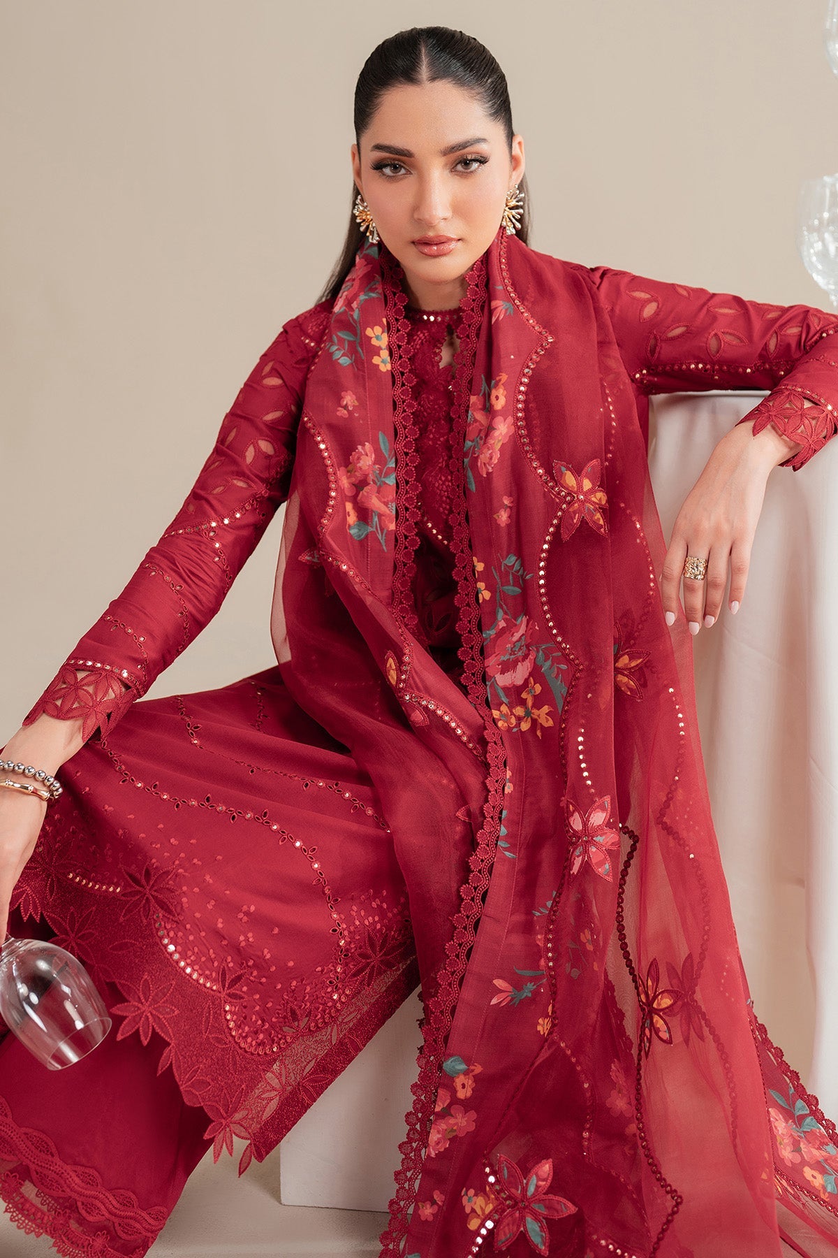EMBROIDERED LAWN IL25-D03