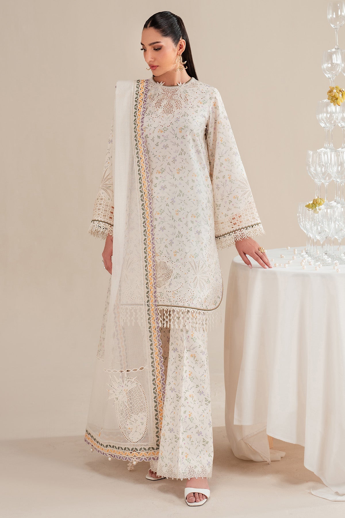 EMBROIDERED LAWN IL25-D09