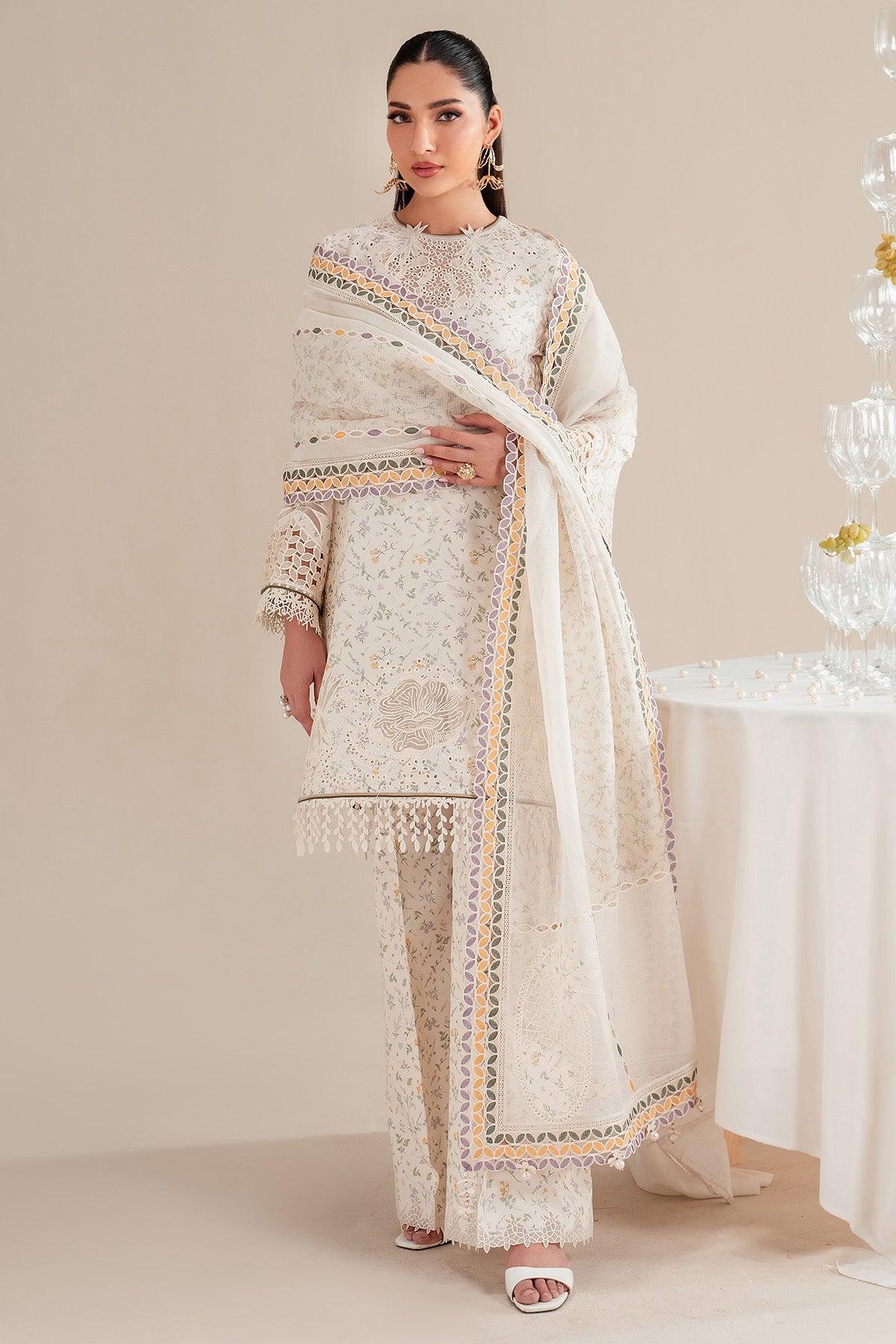 EMBROIDERED LAWN IL25-D09