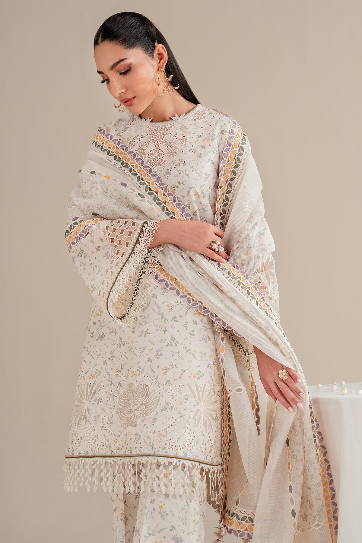 EMBROIDERED LAWN IL25-D09