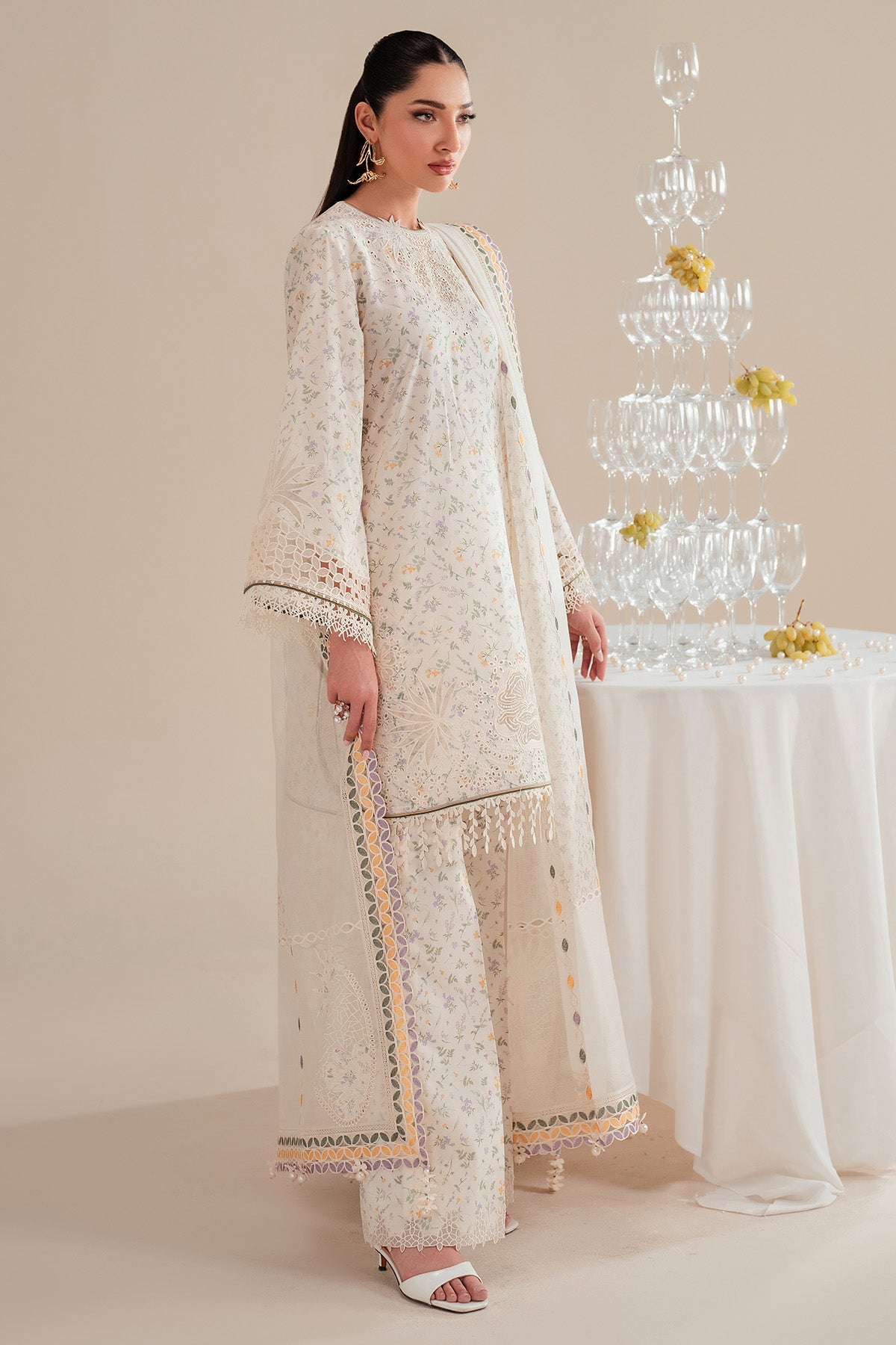 EMBROIDERED LAWN IL25-D09