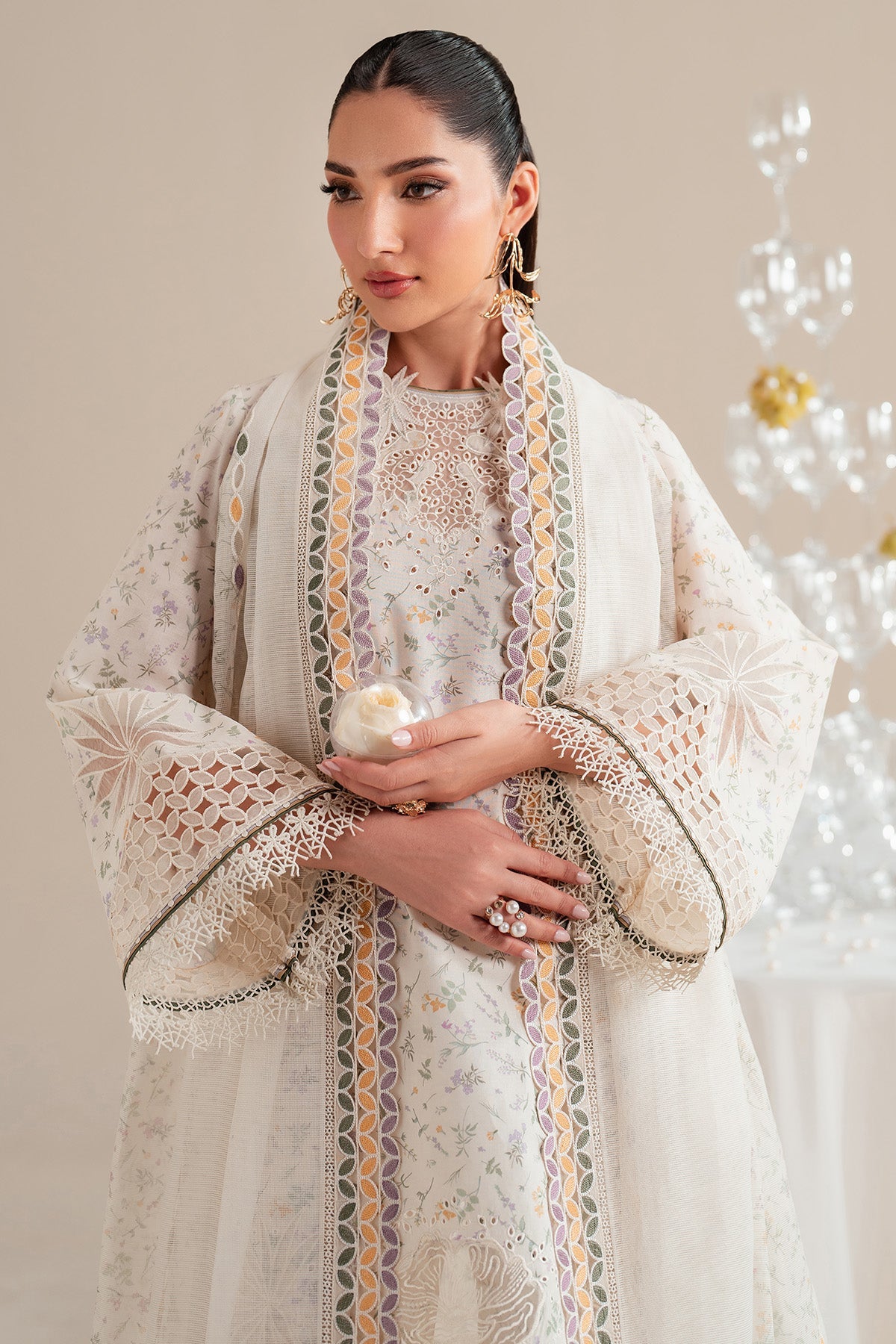 EMBROIDERED LAWN IL25-D09