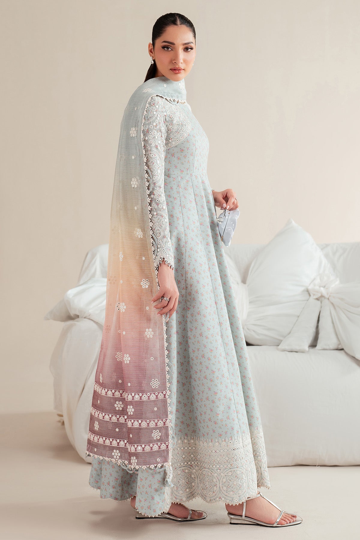 EMBROIDERED LAWN IL25-D04