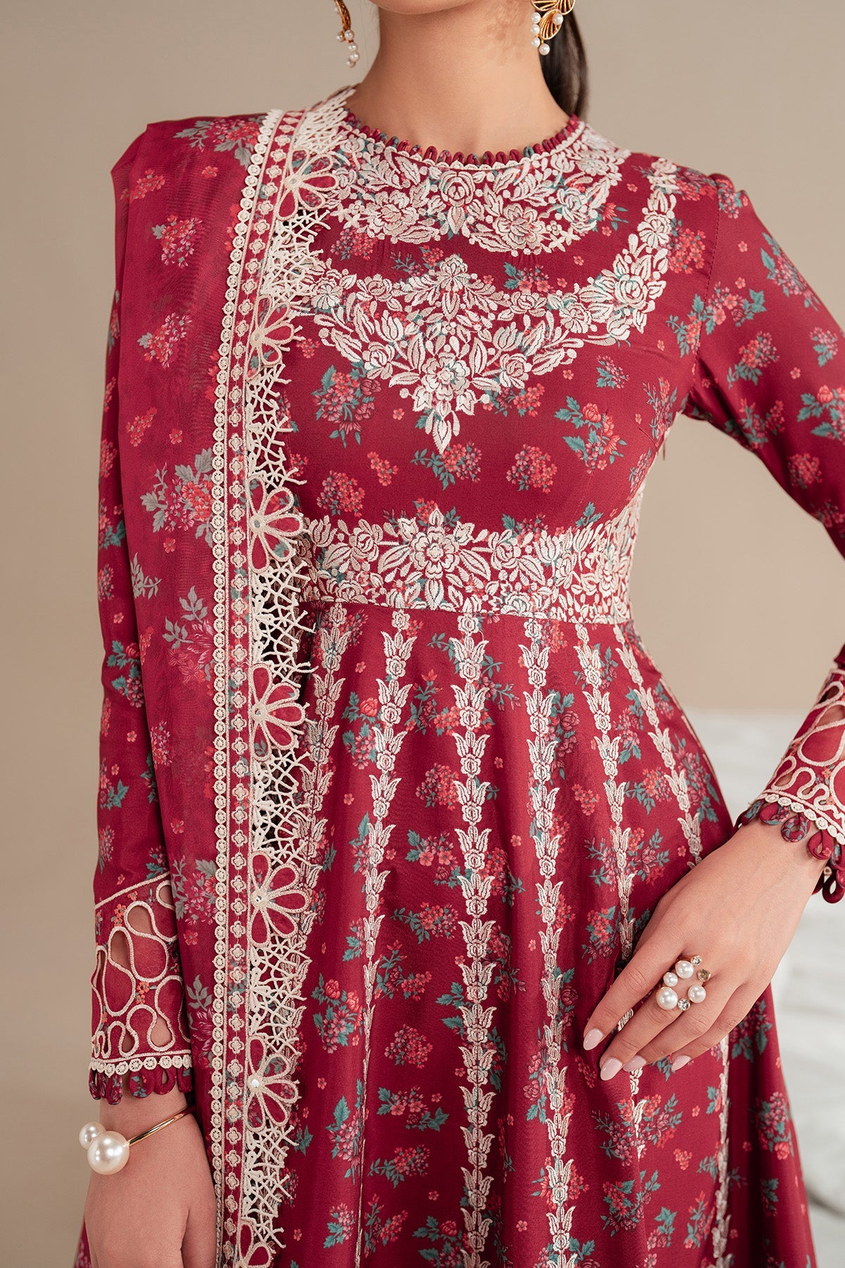 EMBROIDERED LAWN IL25-D08