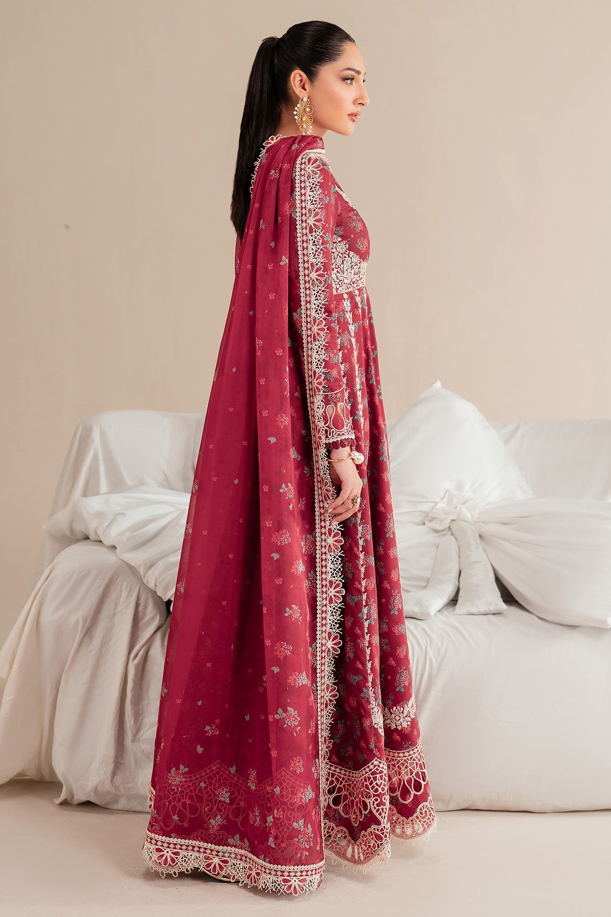 EMBROIDERED LAWN IL25-D08