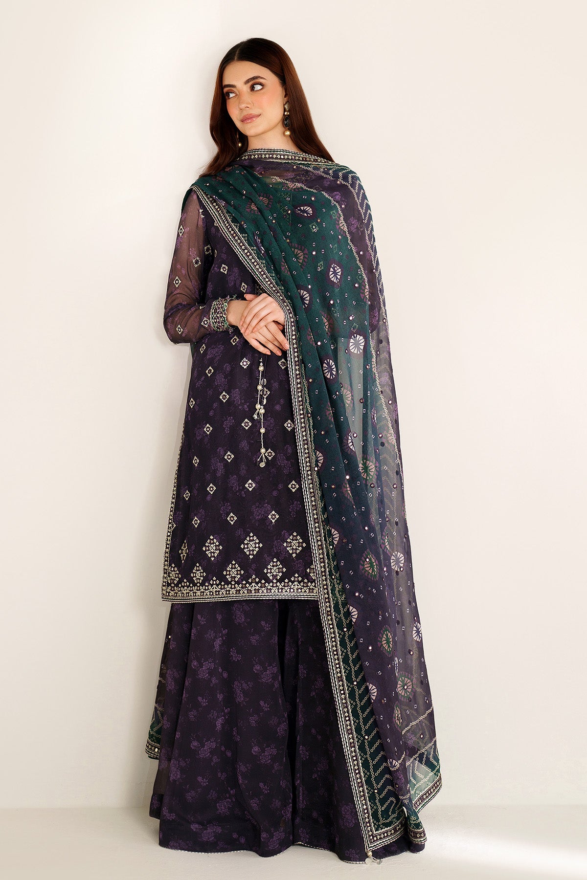EMBROIDERED CHIFFON UC-3101