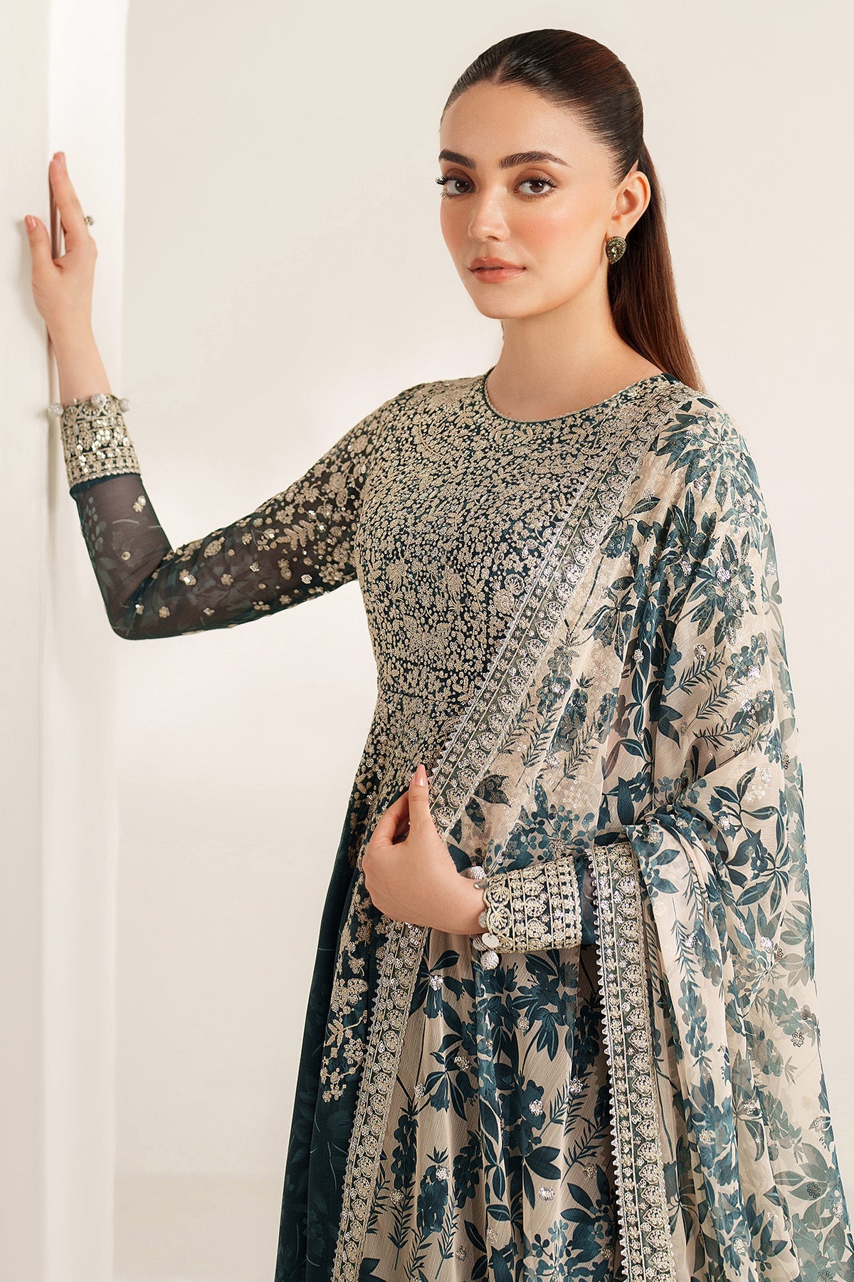 EMBROIDERED CHIFFON UC-3108