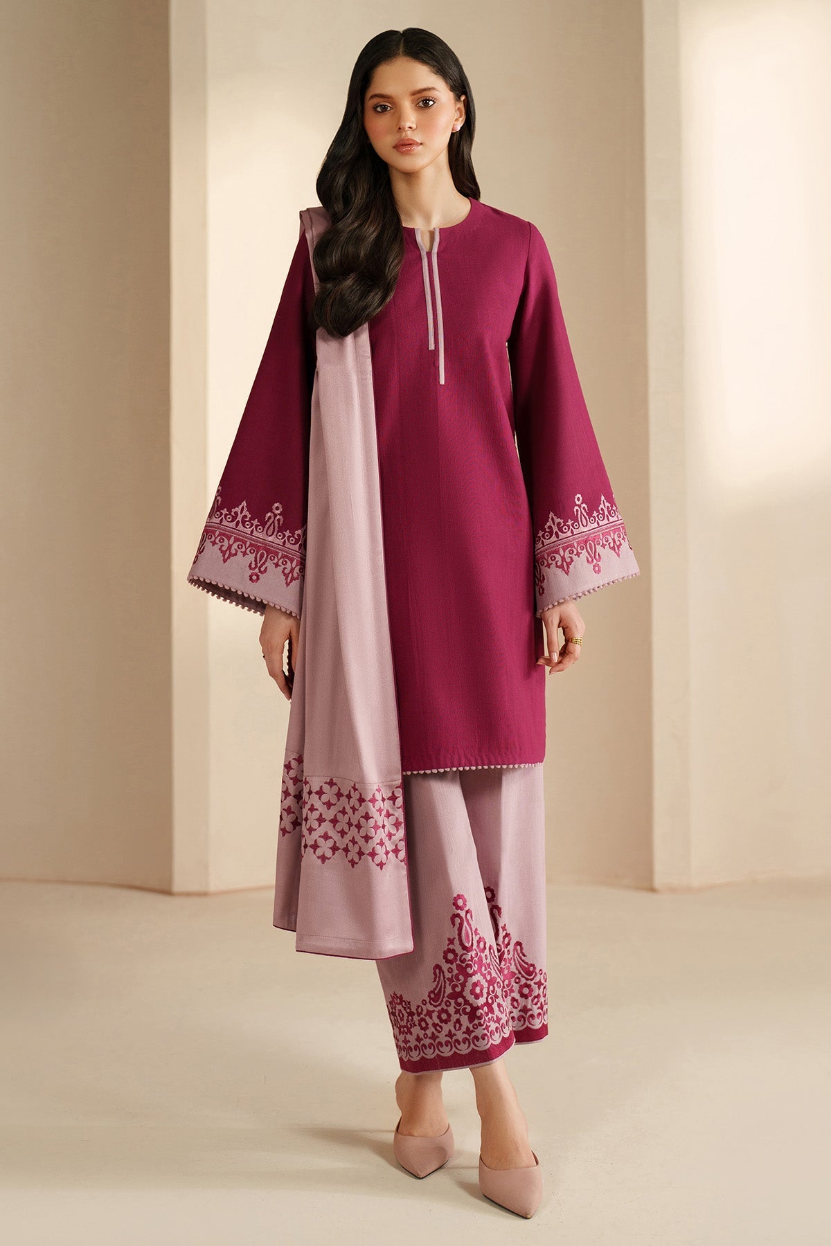 EMBROIDERED KHADDAR UW-0193