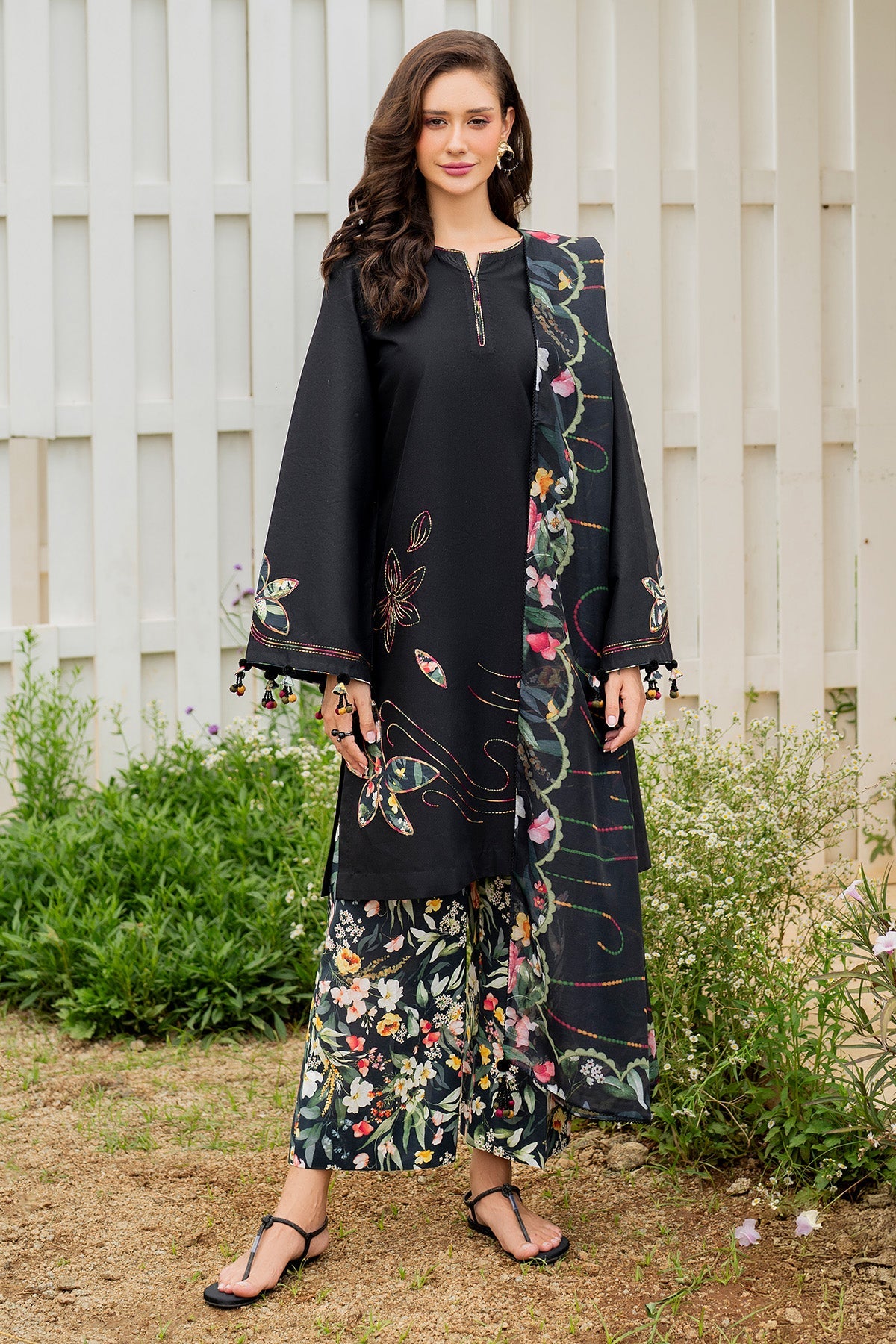 EMBROIDERED LAWN USE-9263