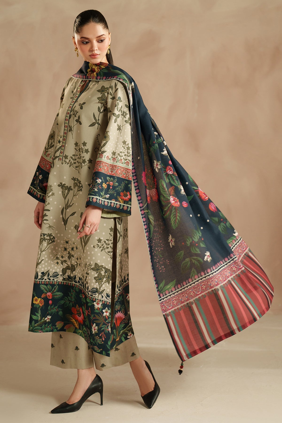 EMBROIDERED PREMIUM VISCOSE UW-0205