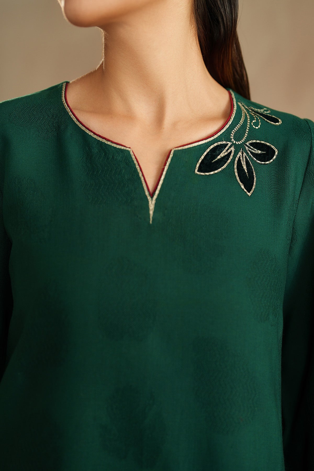 EMBROIDERED JACQUARD KHADDAR UW-0168