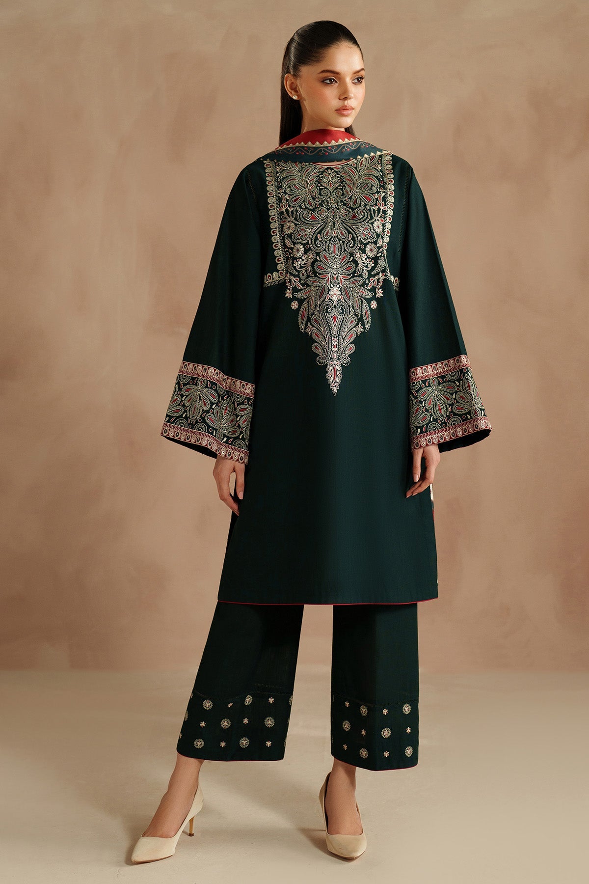 EMBROIDERED KHADDAR UW-0143