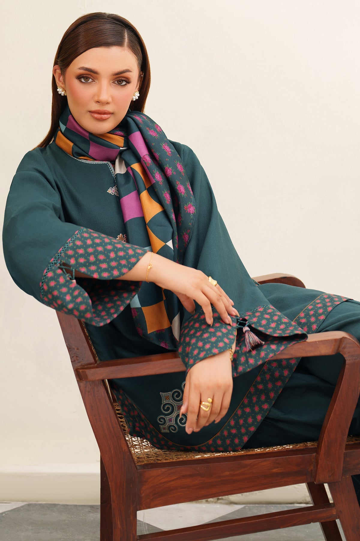 EMBROIDERED KHADDAR RTW-1245