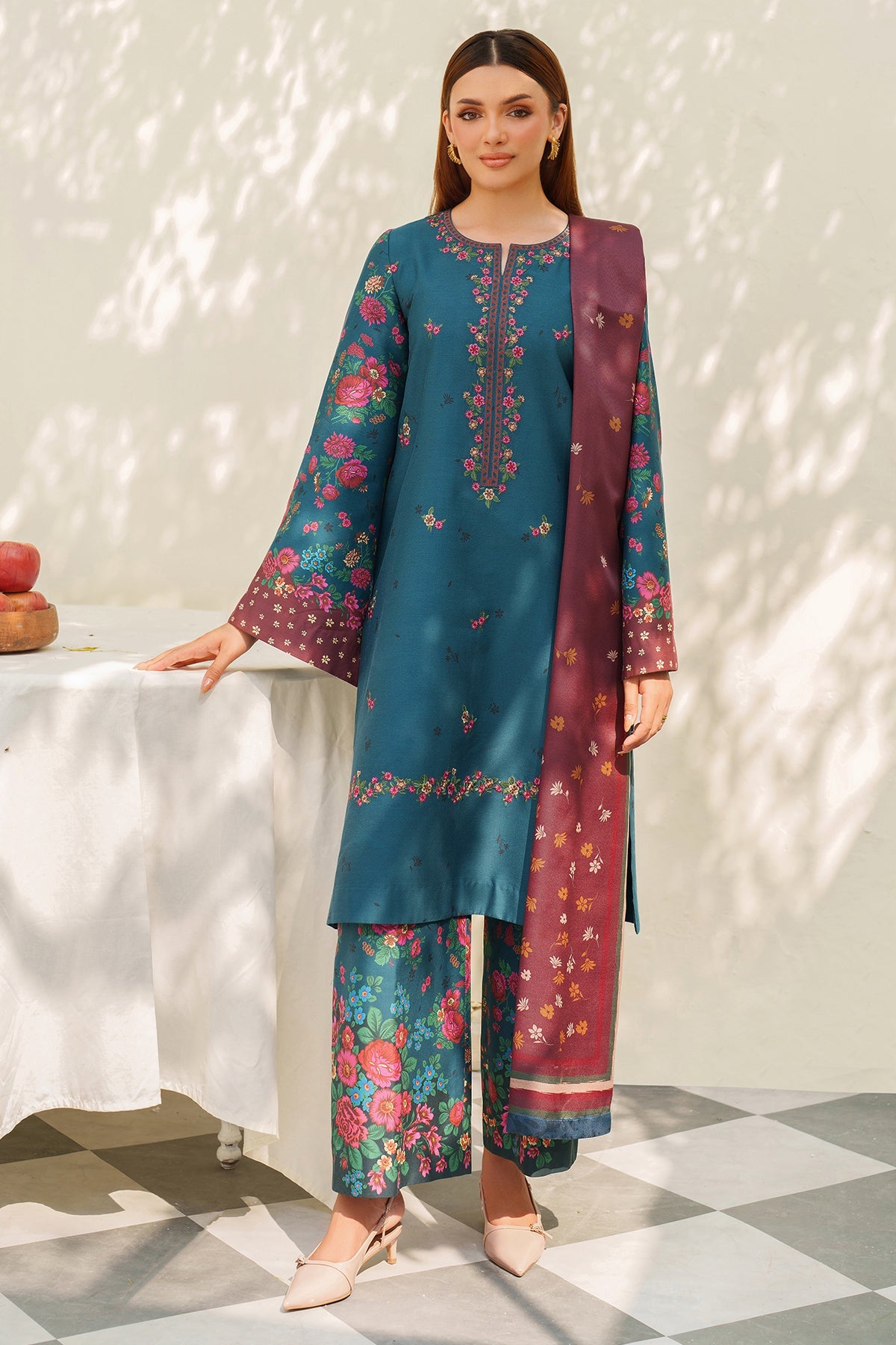 EMBROIDERED PREMIUM VISCOSE UW-0178