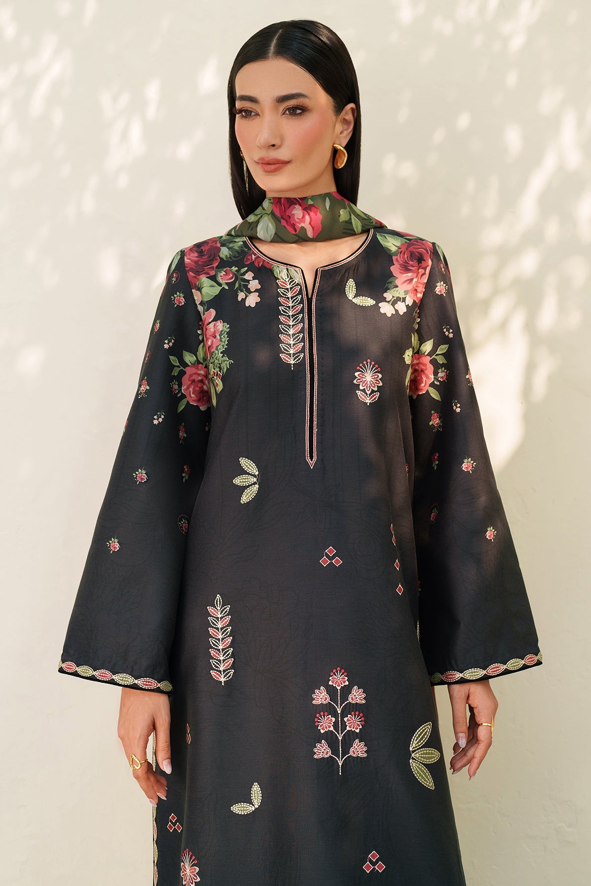 EMBROIDERED PREMIUM VISCOSE UW-0167