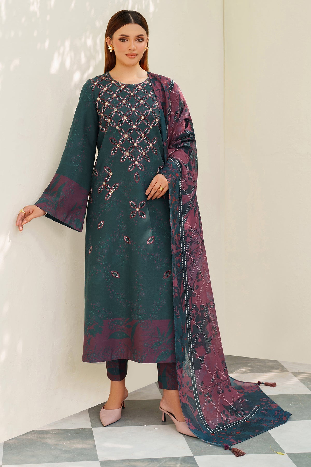 EMBROIDERED PREMIUM VISCOSE UW-0175