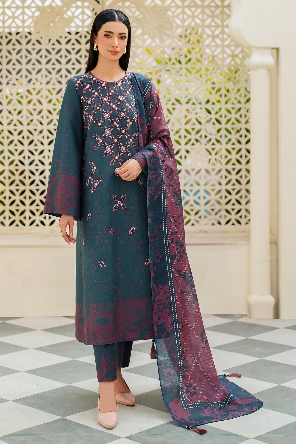 EMBROIDERED PREMIUM VISCOSE UW-0174