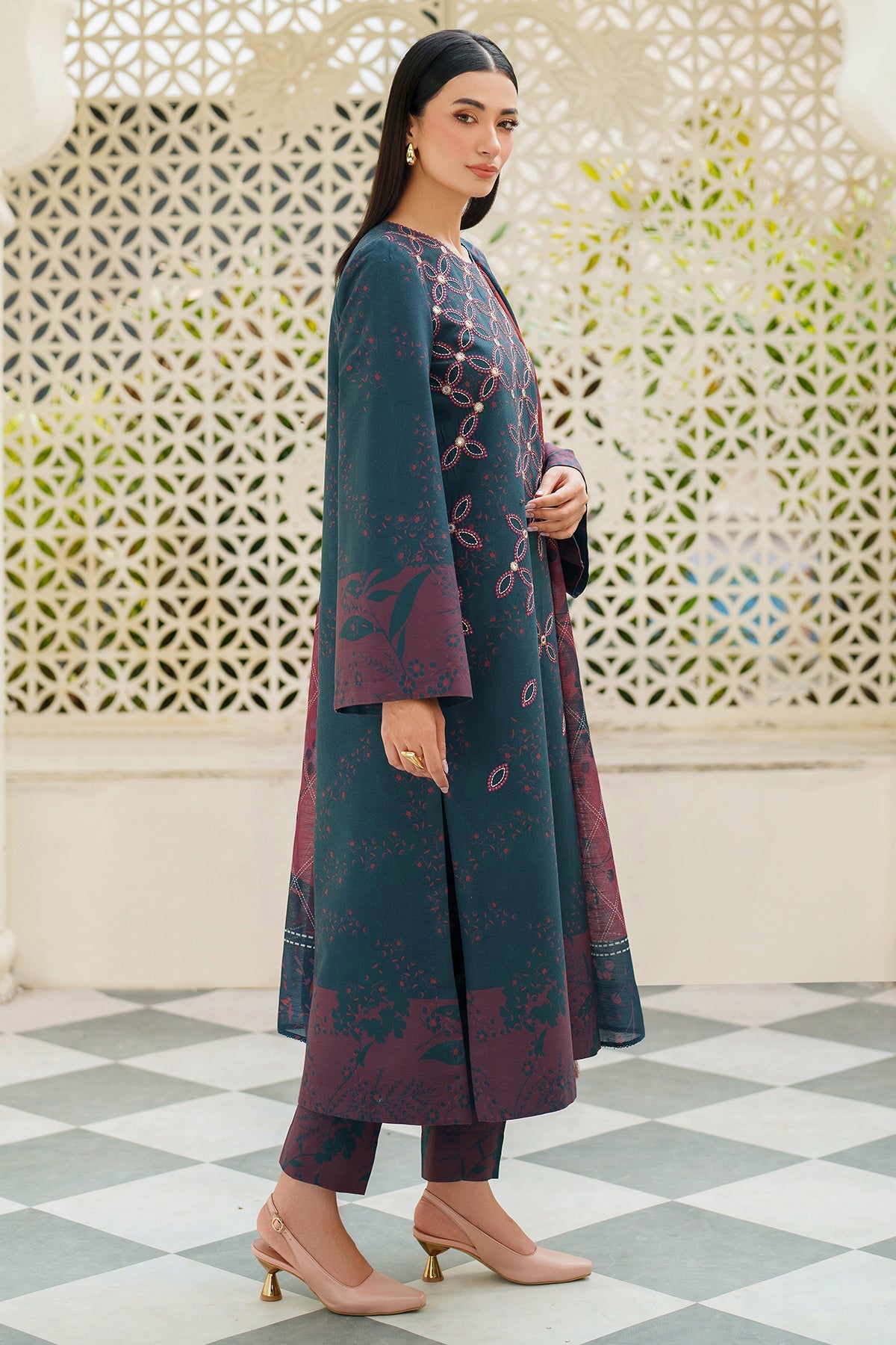 EMBROIDERED PREMIUM VISCOSE UW-0174