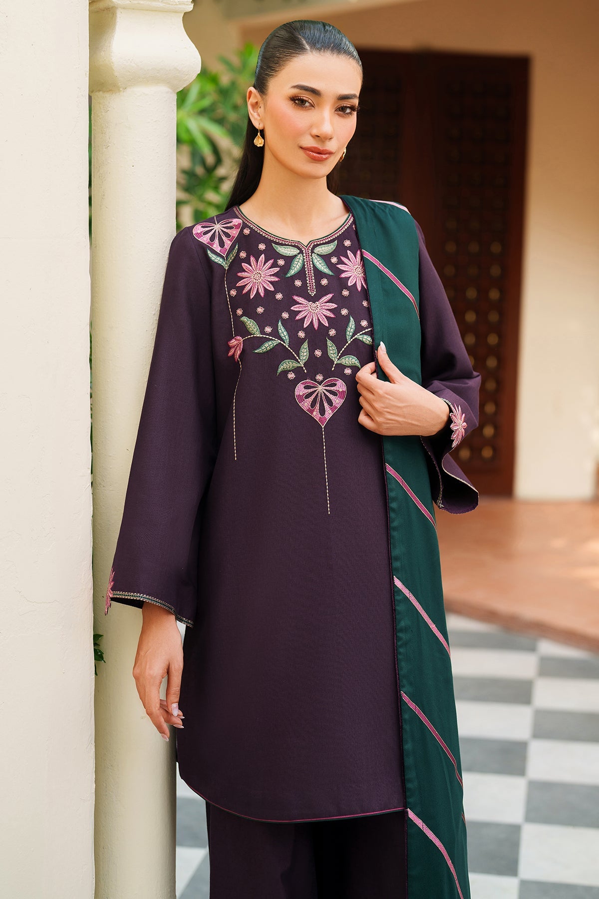 EMBROIDERED KHADDAR UW-0163
