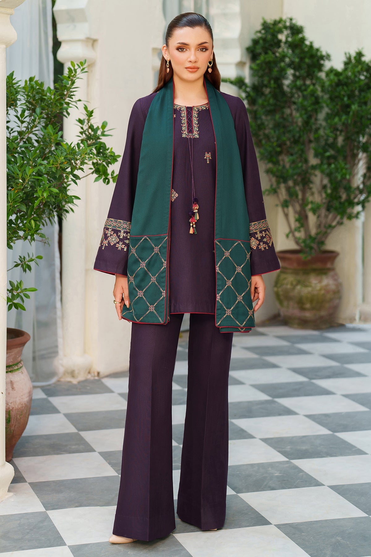 EMBROIDERED KHADDAR UW-0189