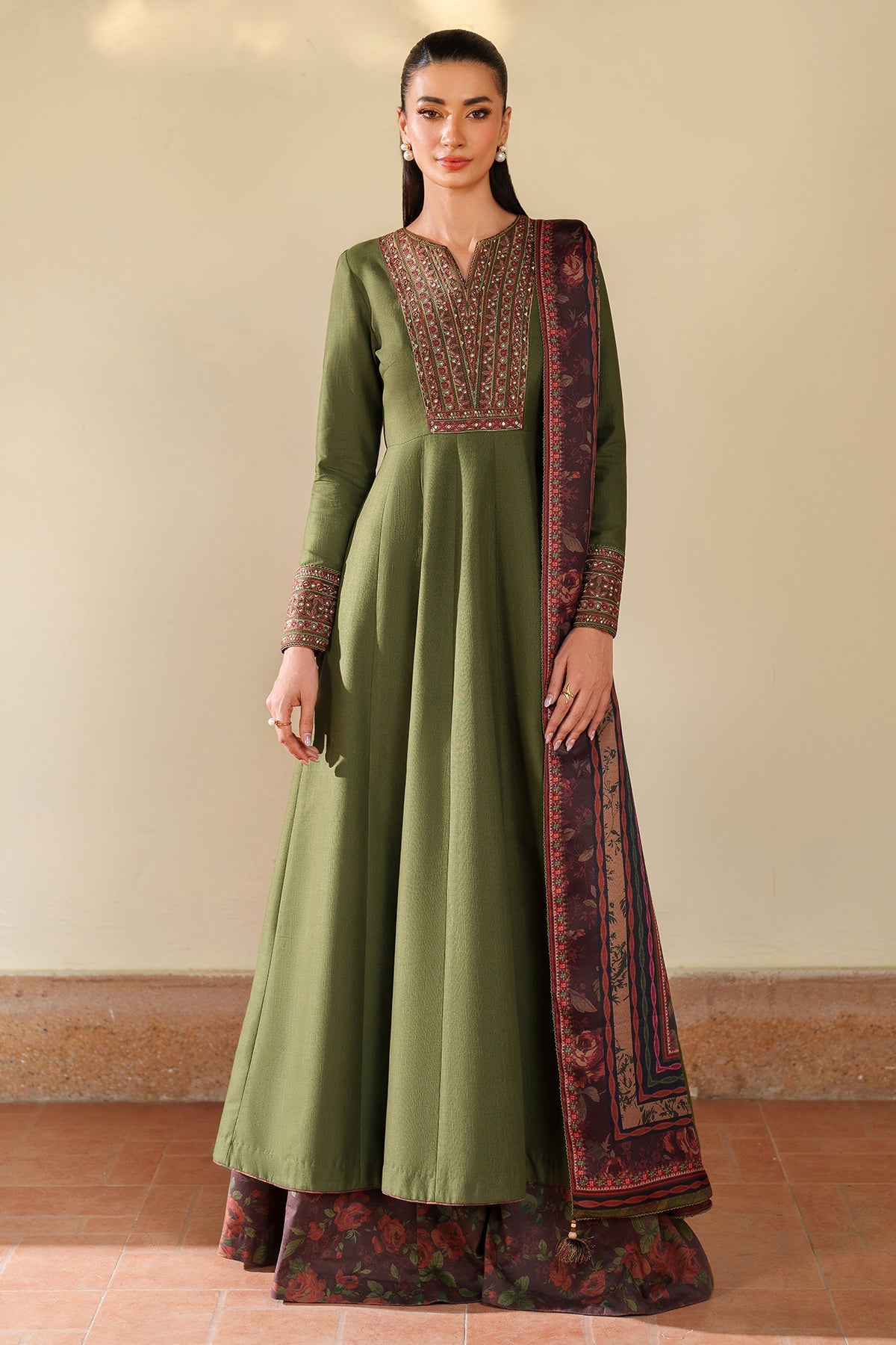 EMBROIDERED KHADDAR RTW-0197