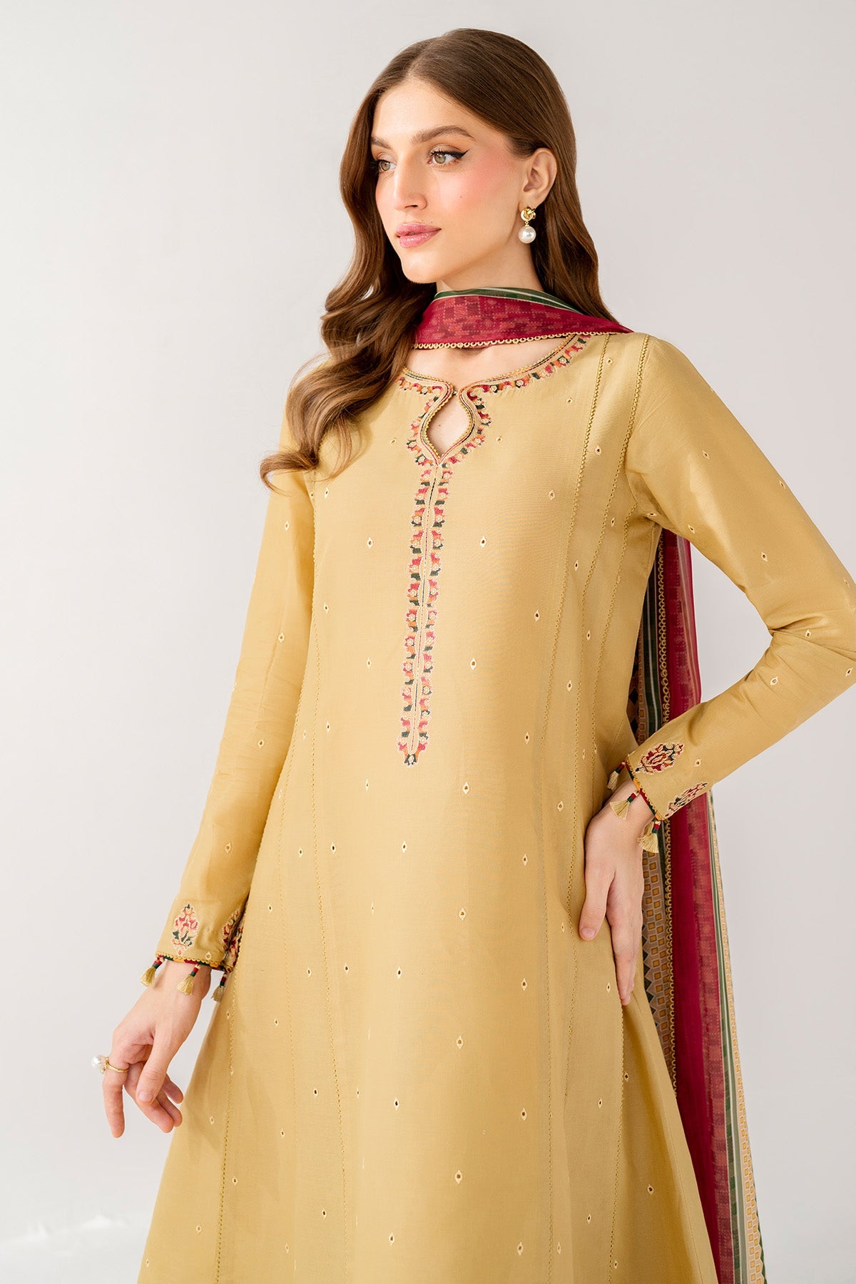 EMBROIDERED LAWN USE-9245