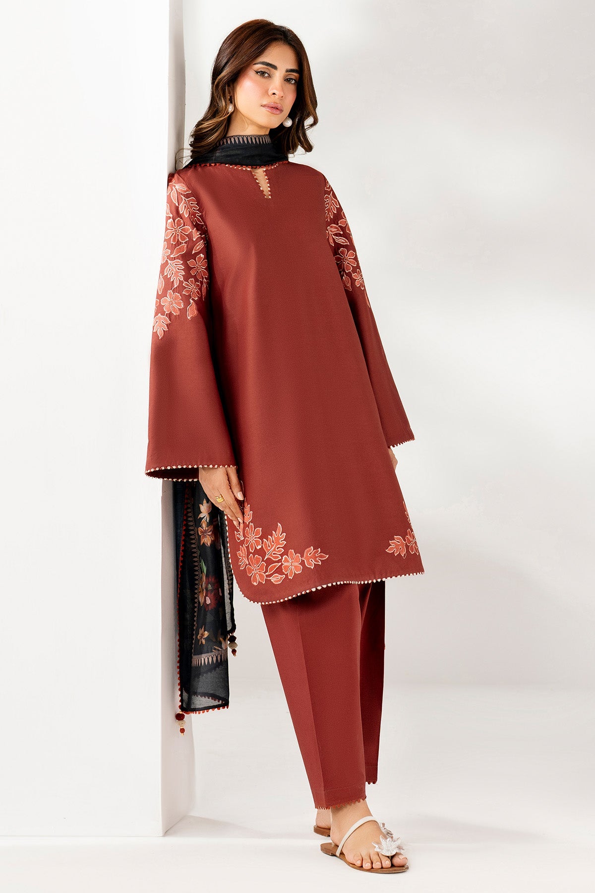 EMBROIDERED LAWN RTW-1303