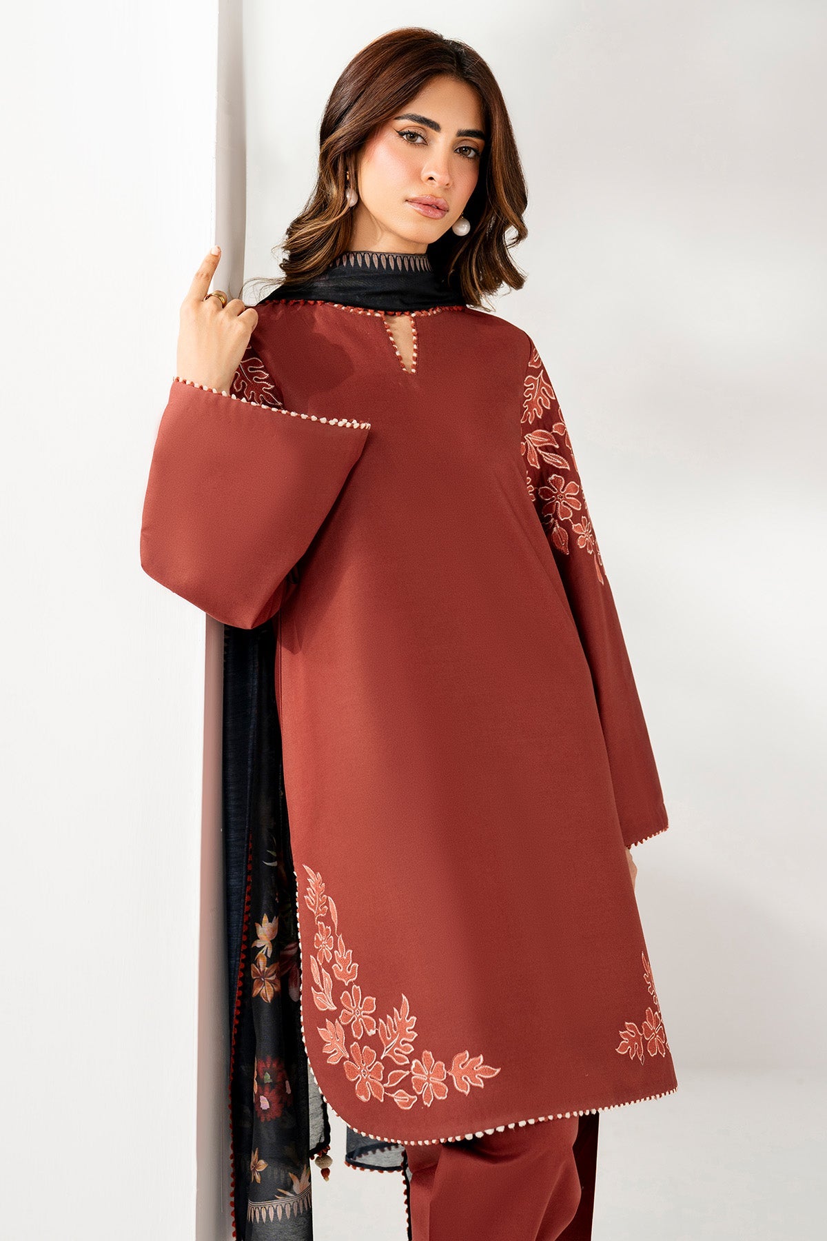 EMBROIDERED LAWN RTW-1303