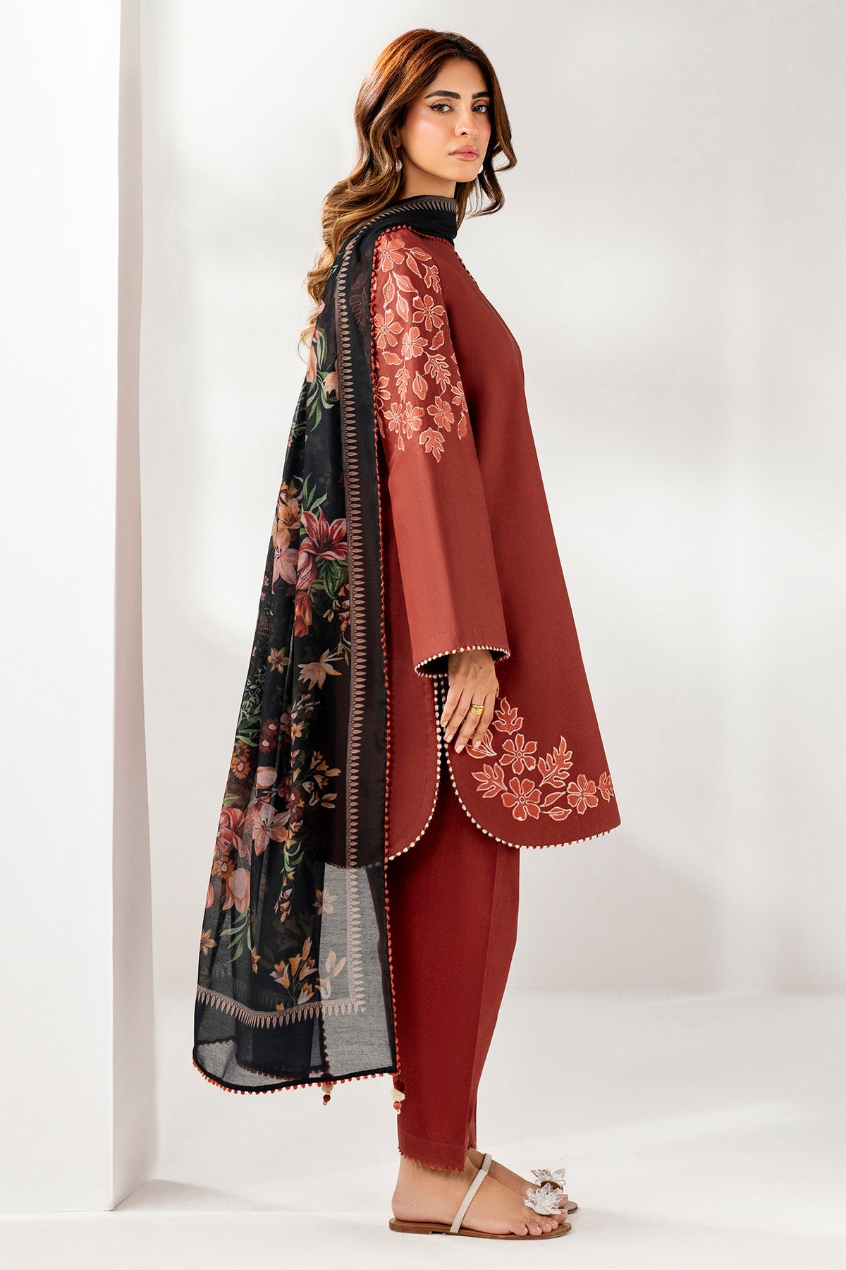 EMBROIDERED LAWN RTW-1303