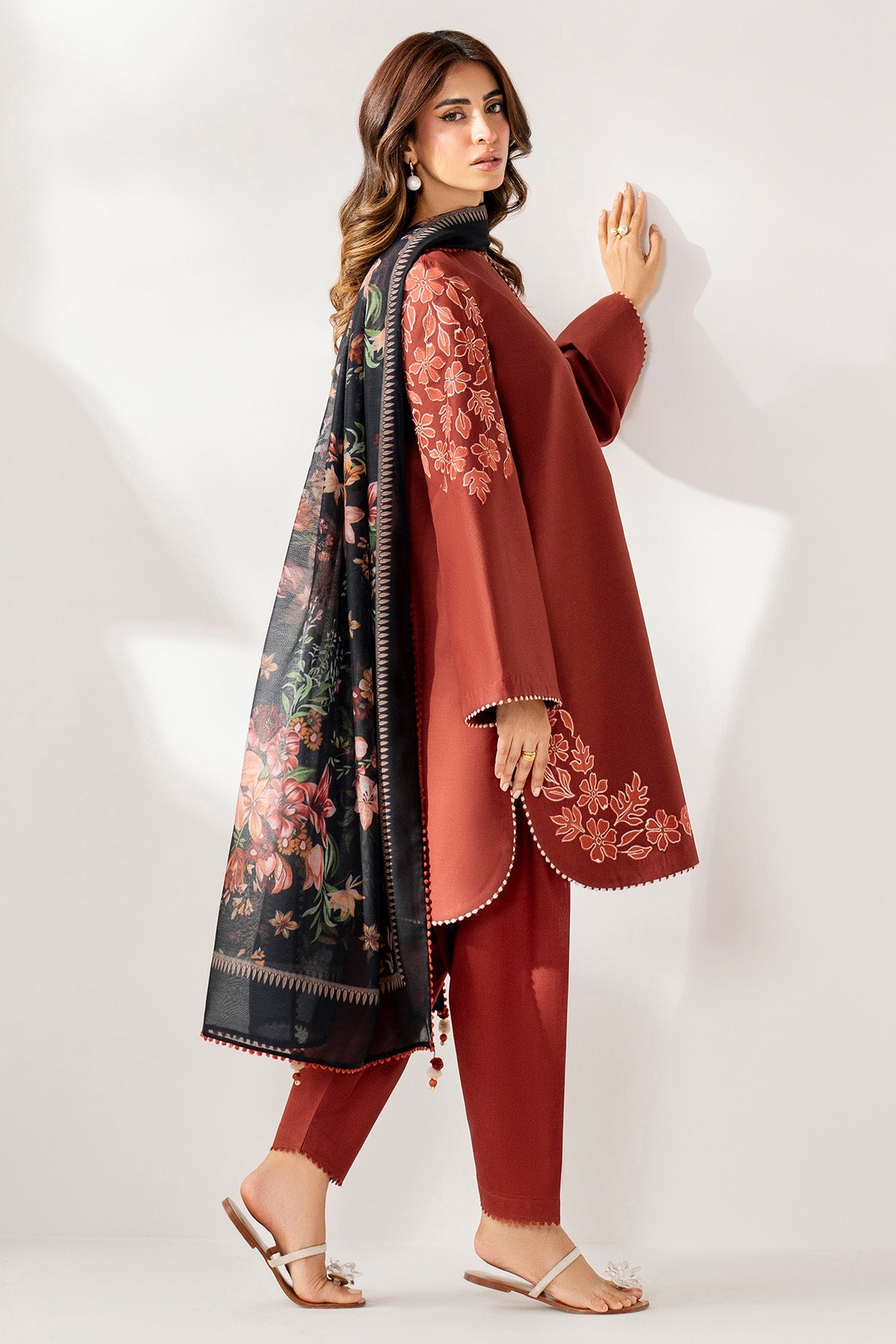 EMBROIDERED LAWN RTW-1303