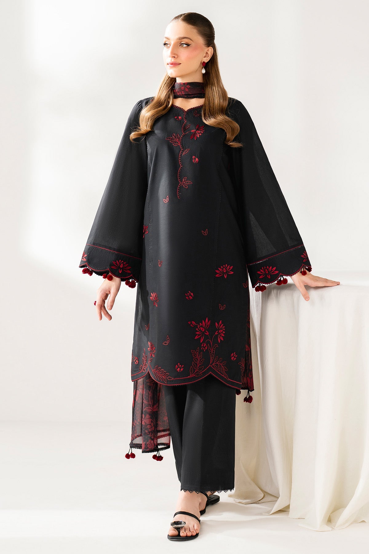 EMBROIDERED PREMIUM VISCOSE UW-0208