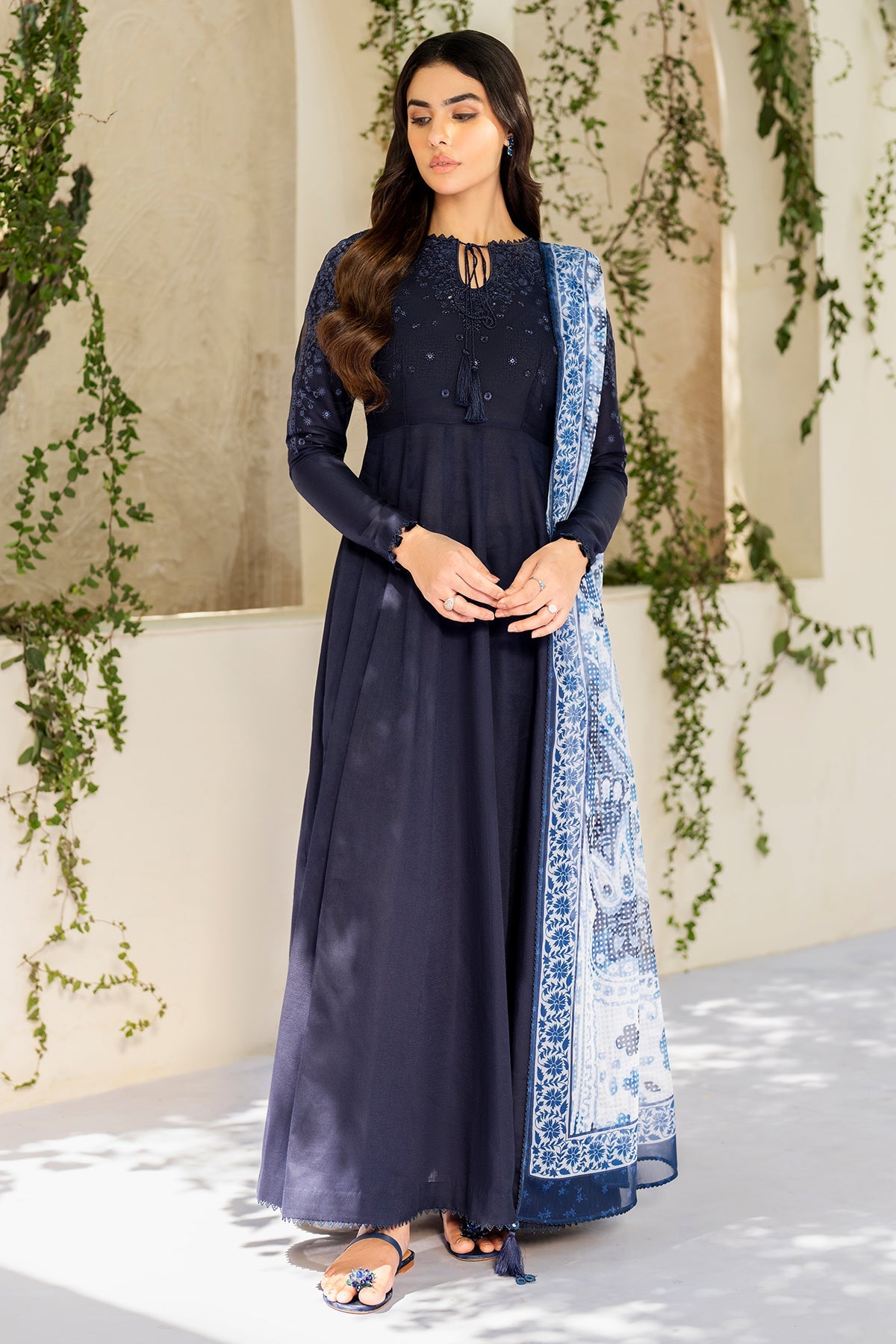 EMBROIDERED DOBBY LAWN USE-9209