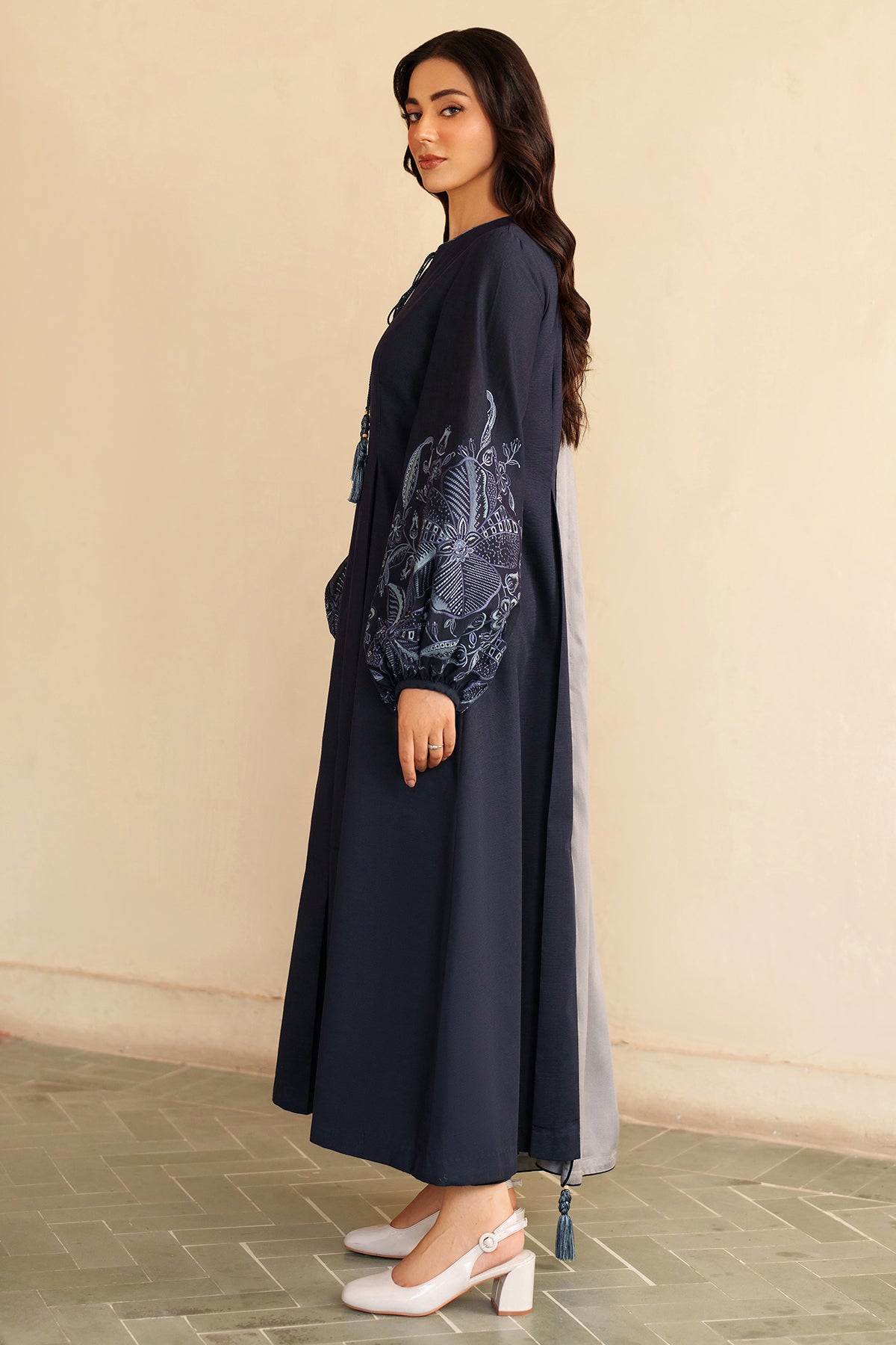 EMBROIDERED KHADDAR RTW-1234